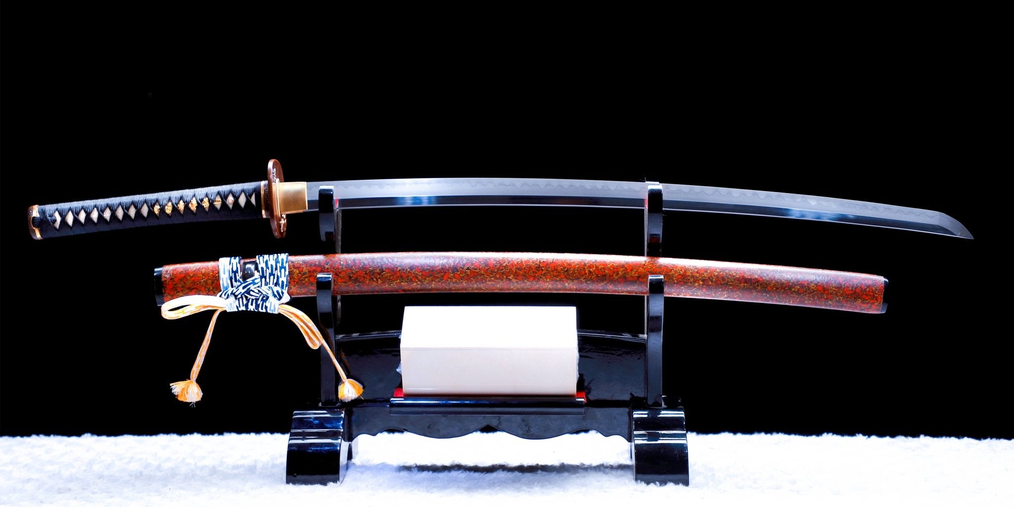 Unveiling the Elegance: How Long Is a Katana? - KatanaSwordArt Australia