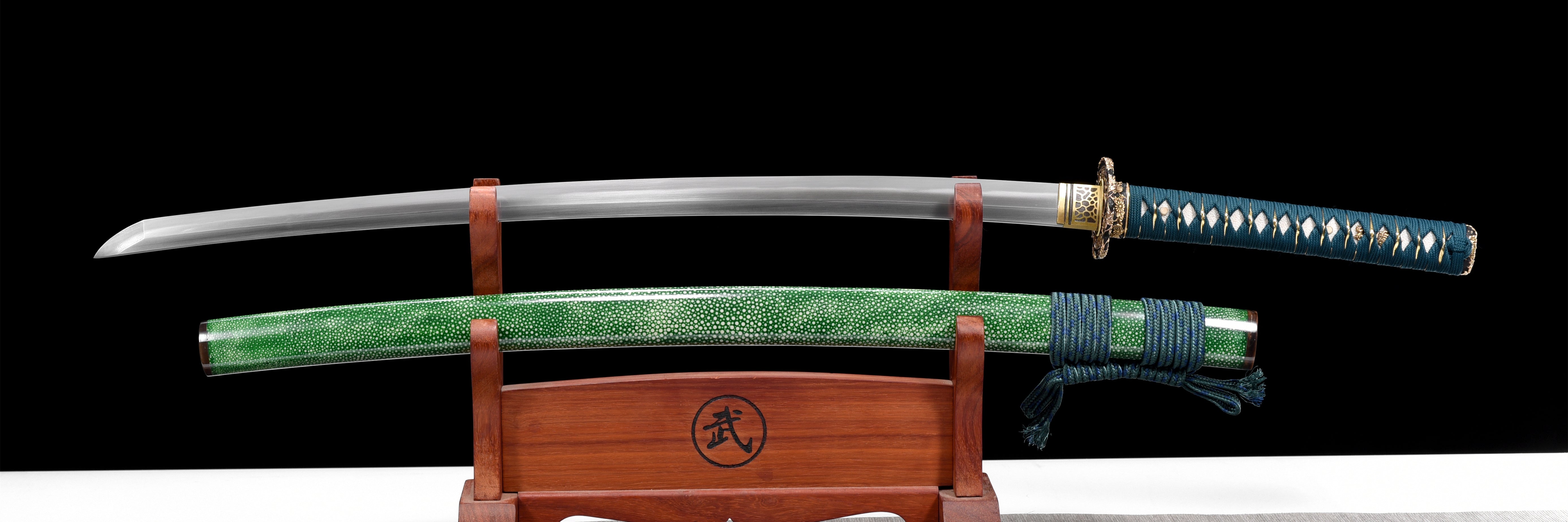 Damascus Steel Folded Katana For Sale at KatanaSwordArt