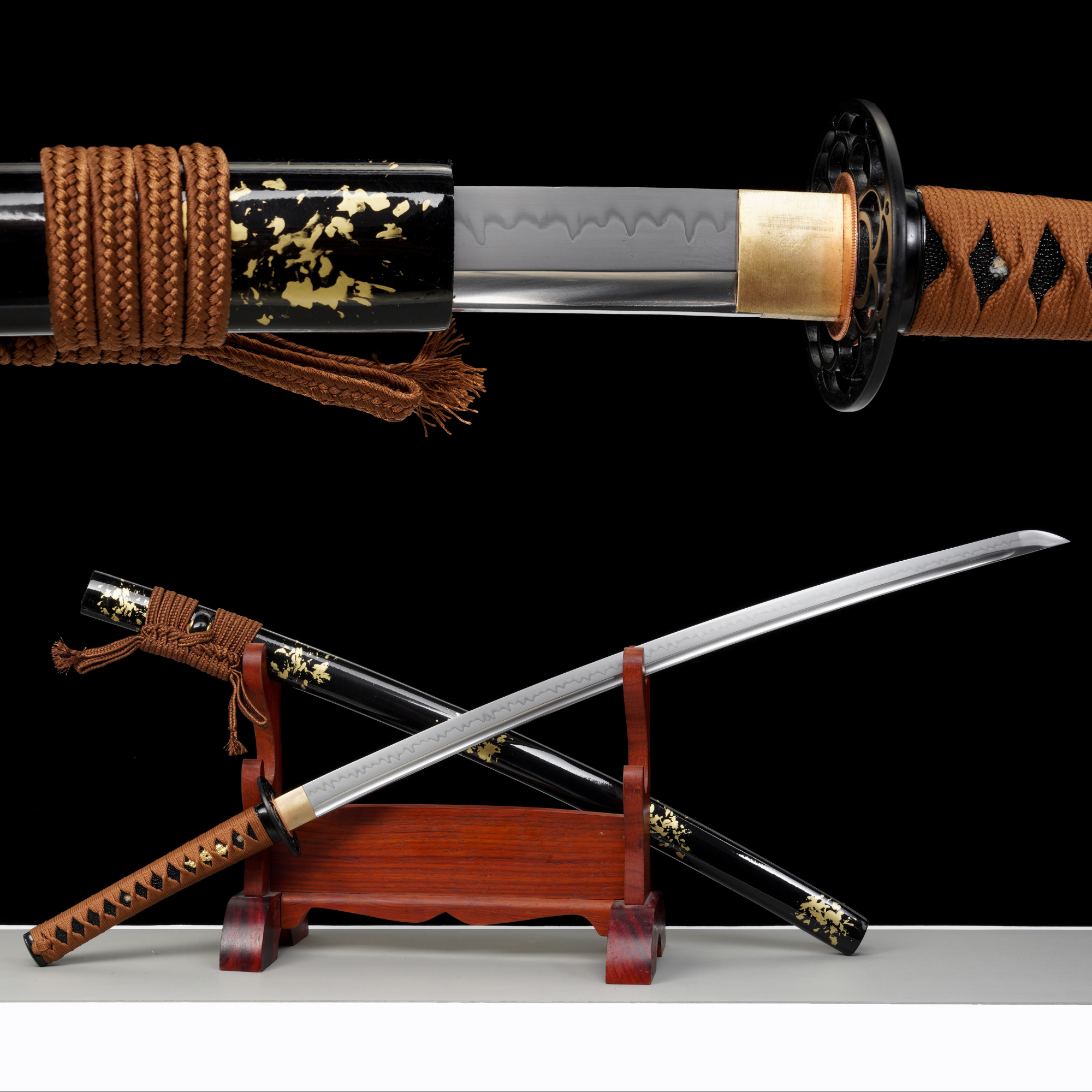 Katana Autumn Crest T10 Clay Tempered Blade with Black Rayskin 秋紋