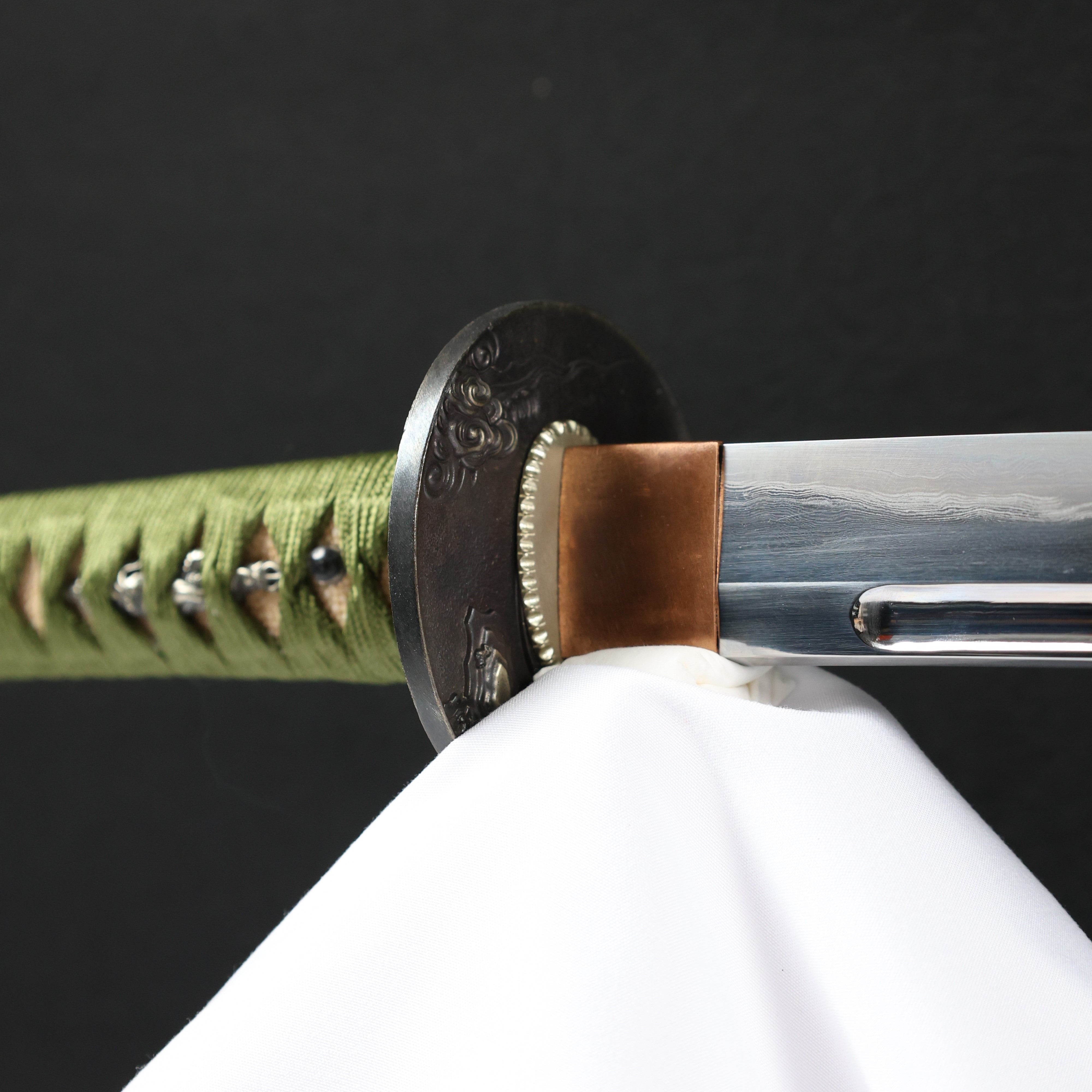 Katana Dragon Roar Kobuse Blade Ryūha Koshirae 龍吟 | TangGu Sword