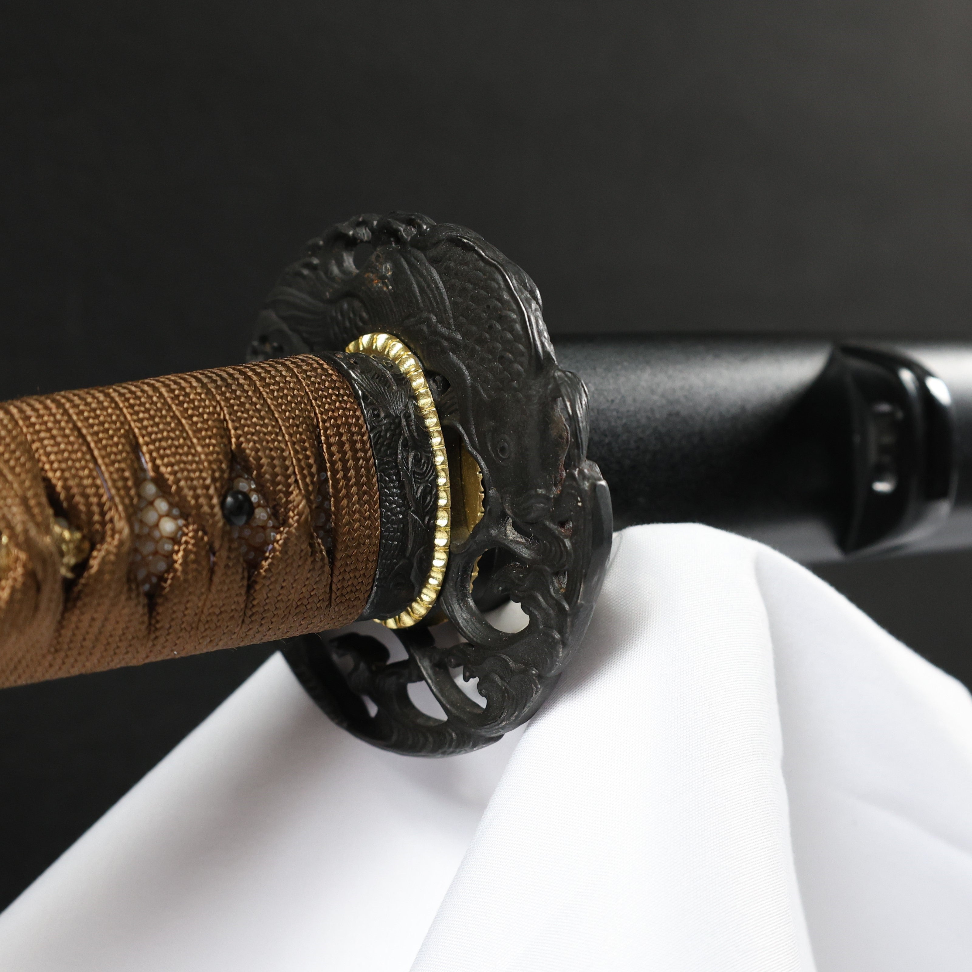 Katana Koi Stone Maru Blade Suiboku Koshirae 锦石 | TangGu Sword