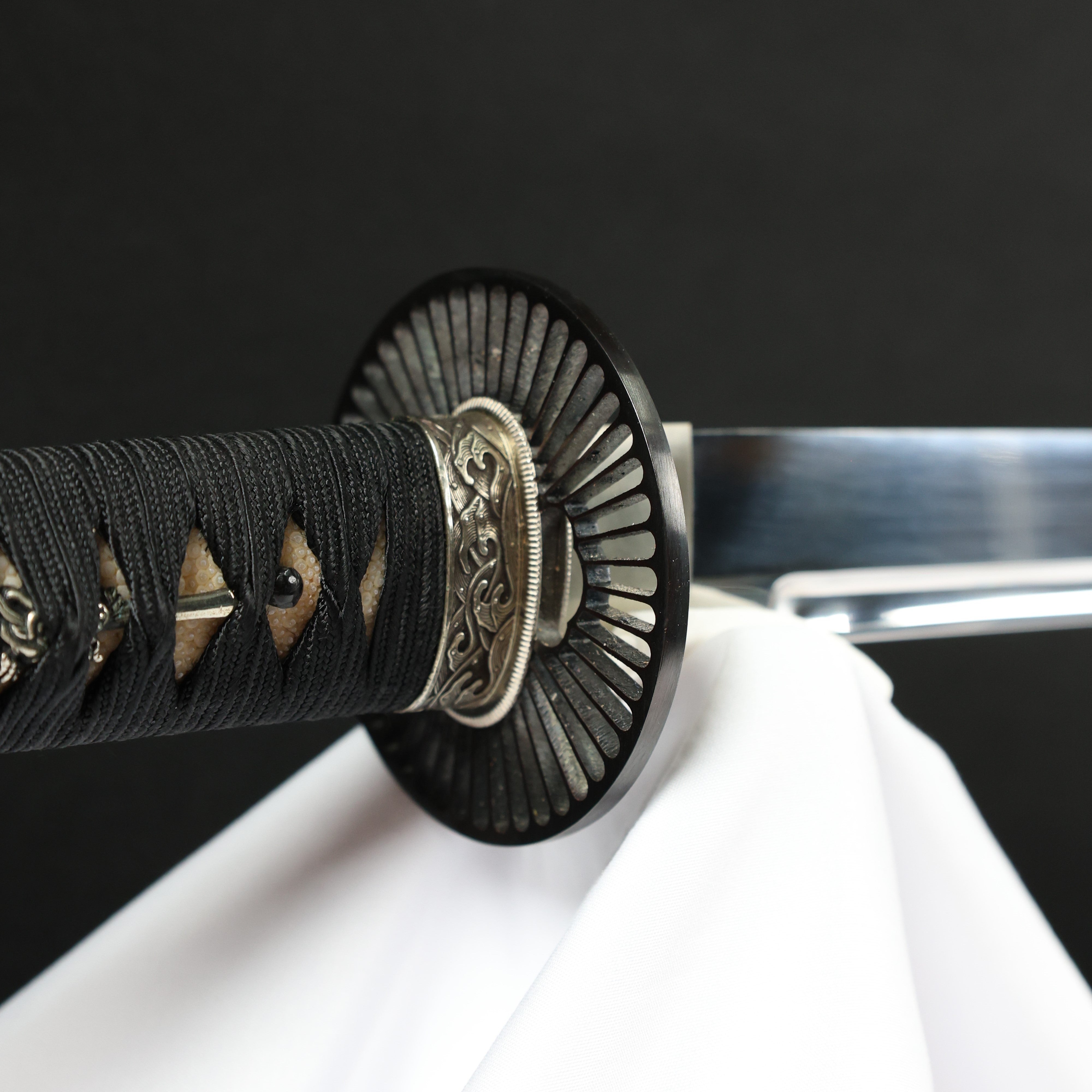 Katana Crimson Water Maru Blade Hijin Koshirae 赤水 | TangGu Sword