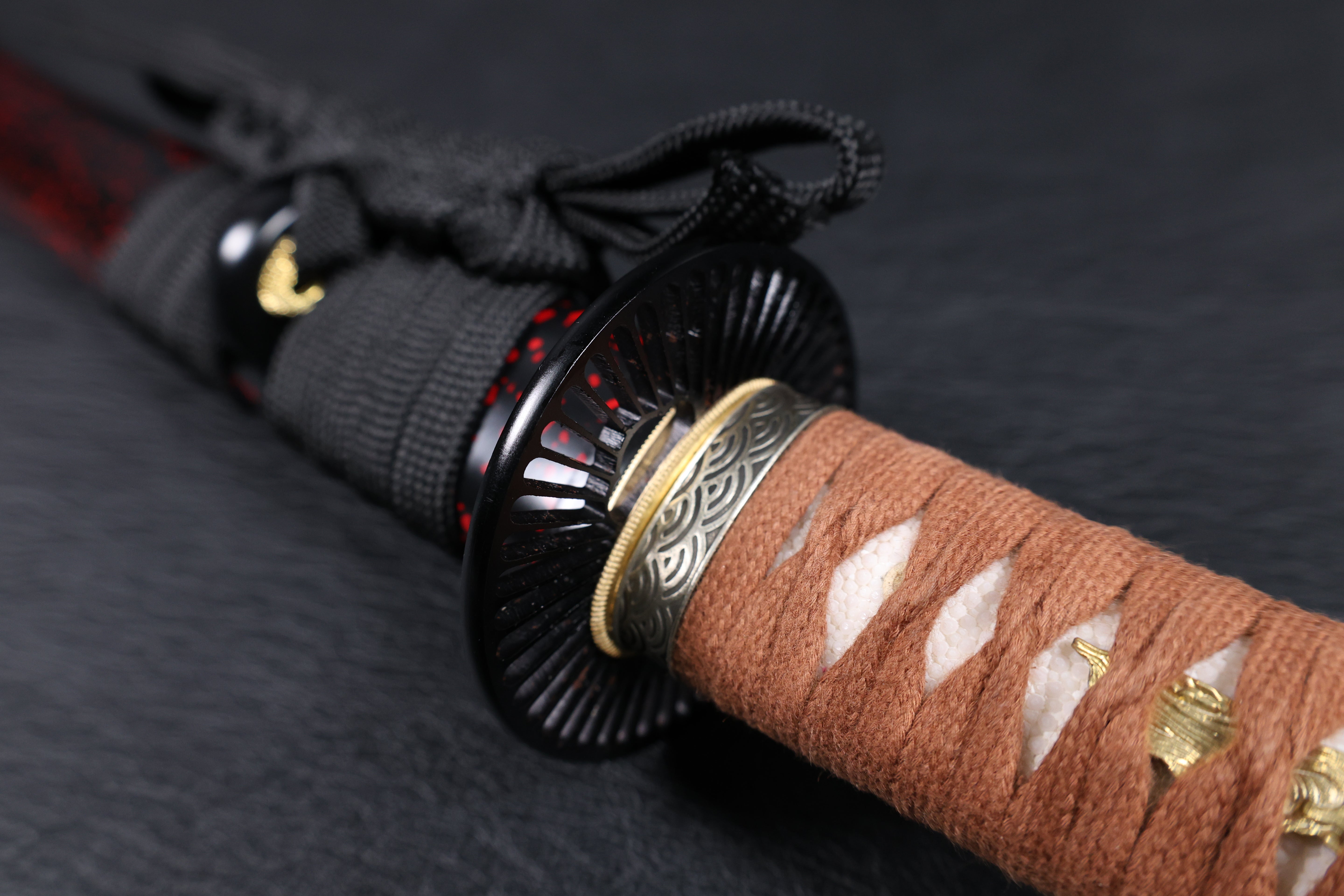 Katana Nobunaga Folded Steel Clay Tempered Blade with Notare Wave Hamon | KSA Hua