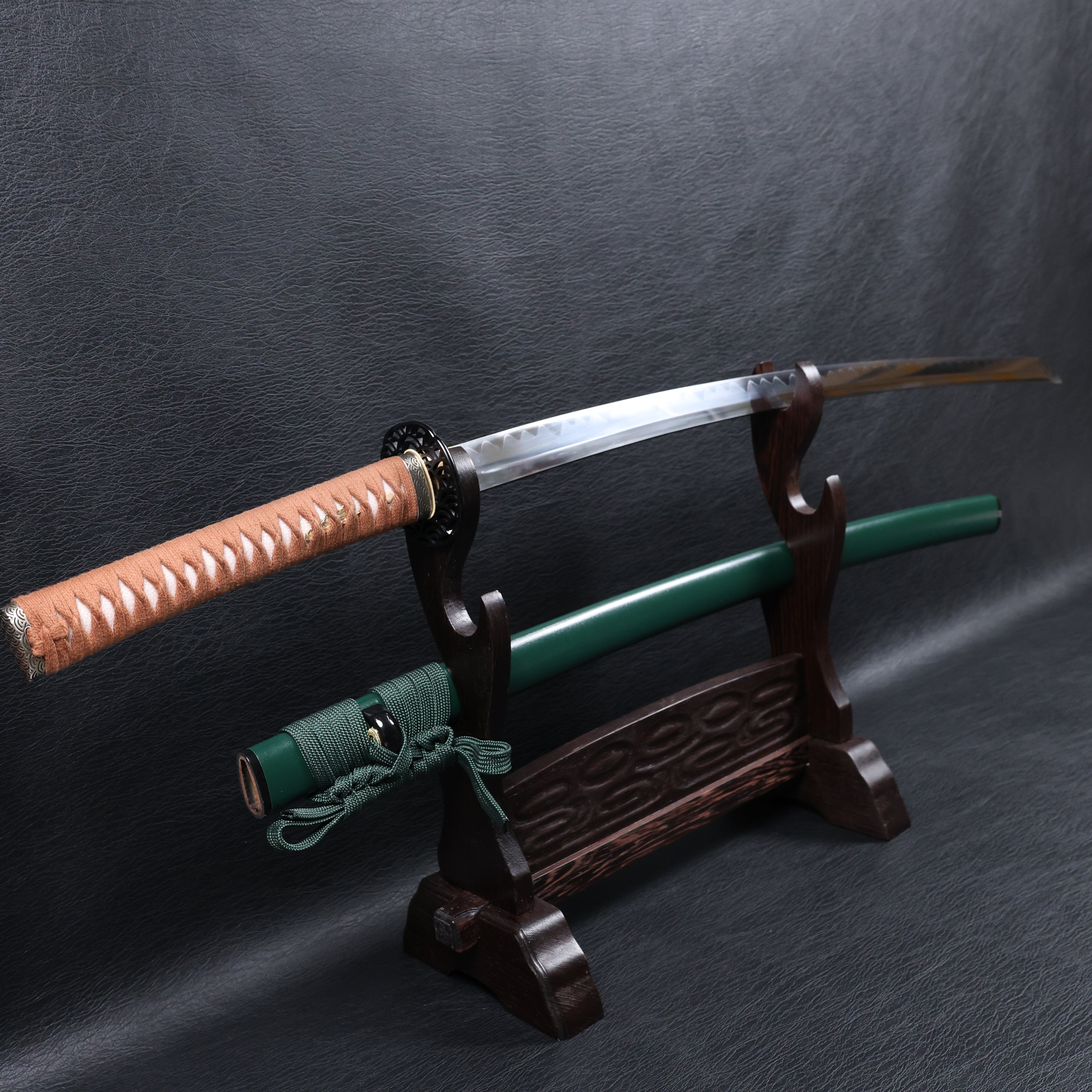 Katana Yoshitsune T10 Clay Tempered Blade with Notare Wave Hamon | KSA Huo