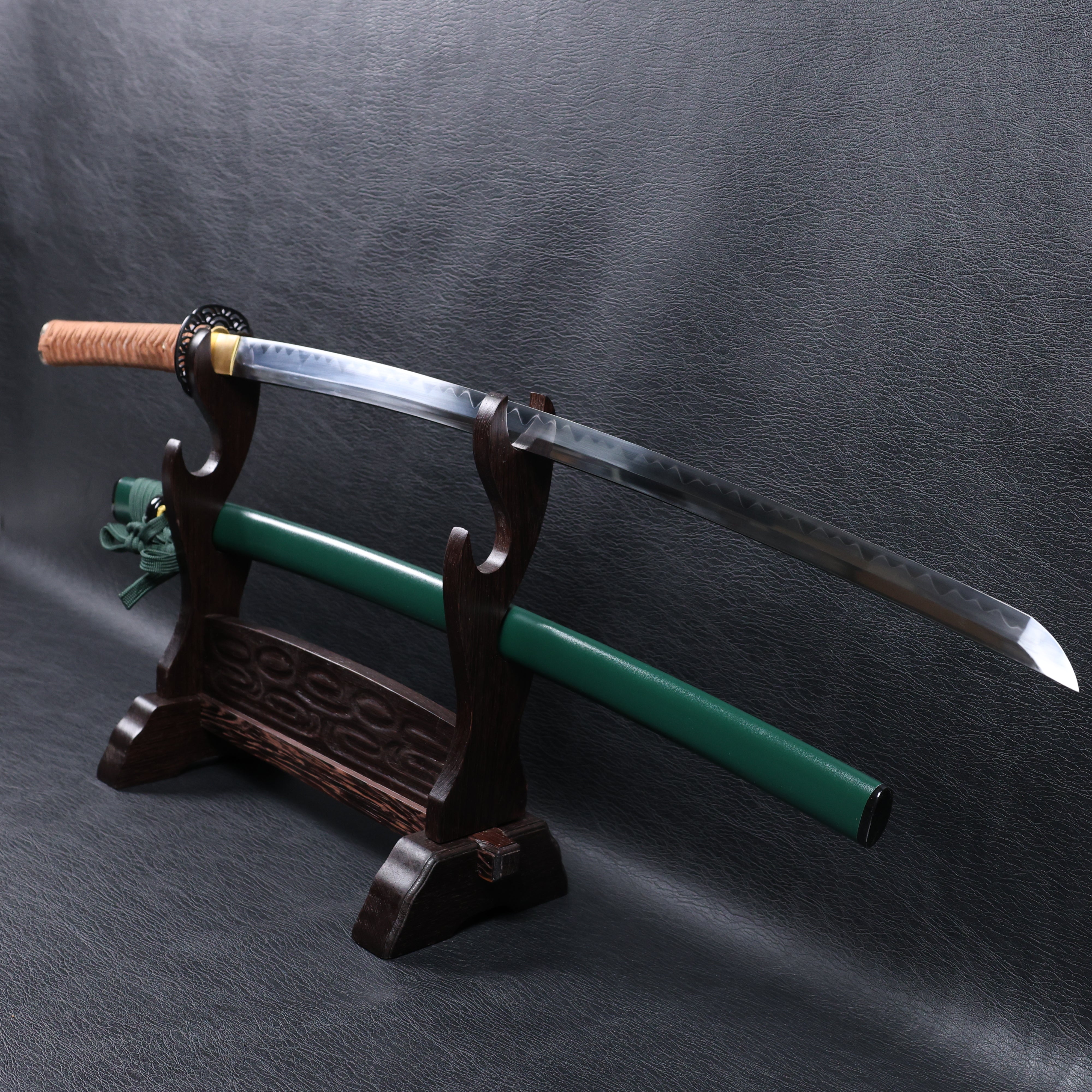 Katana Yoshitsune T10 Clay Tempered Blade with Notare Wave Hamon | KSA Huo