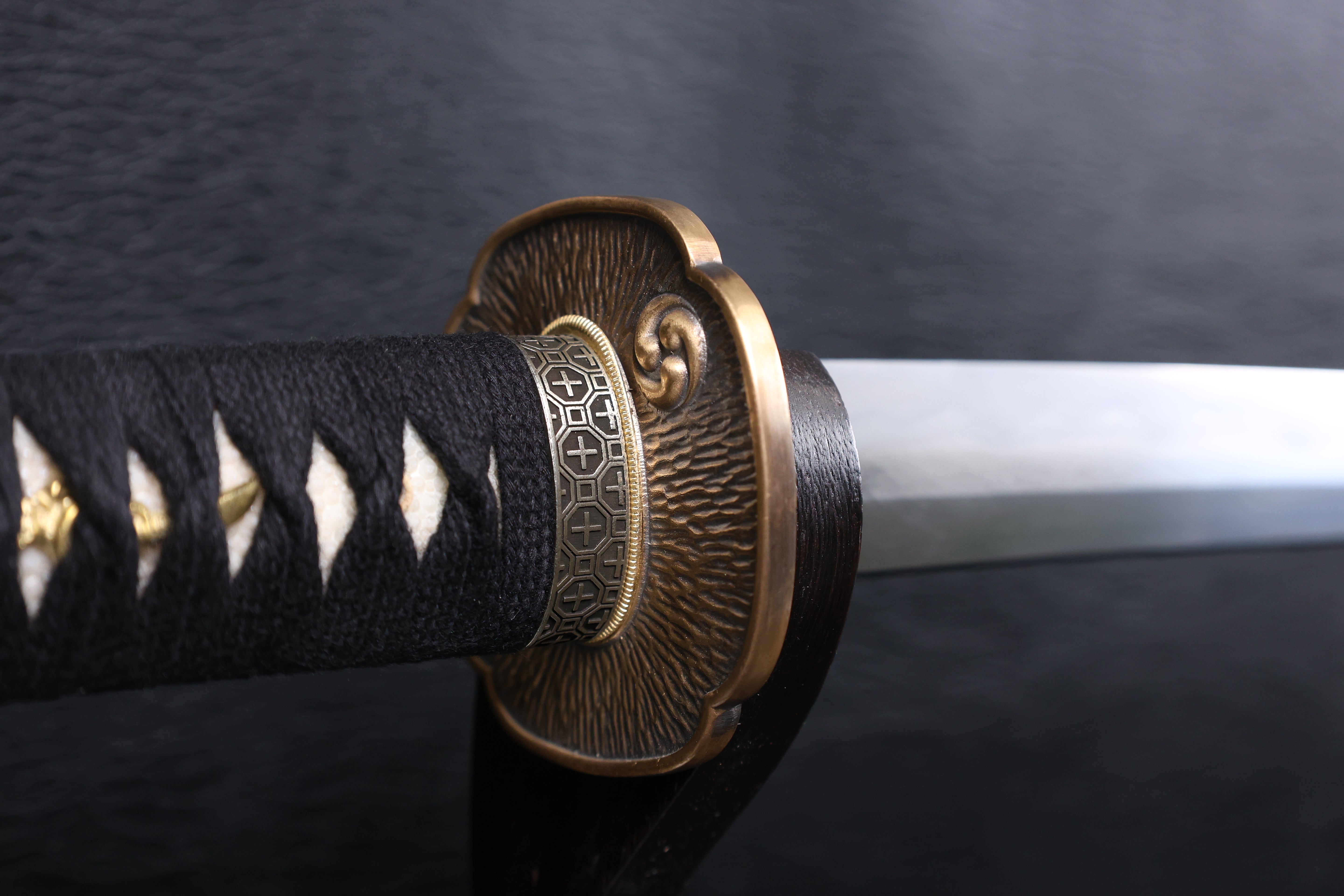 Katana Yoshikage Folded Steel Clay Tempered Blade with Sanbonsugi Hamon | KSA Jiang