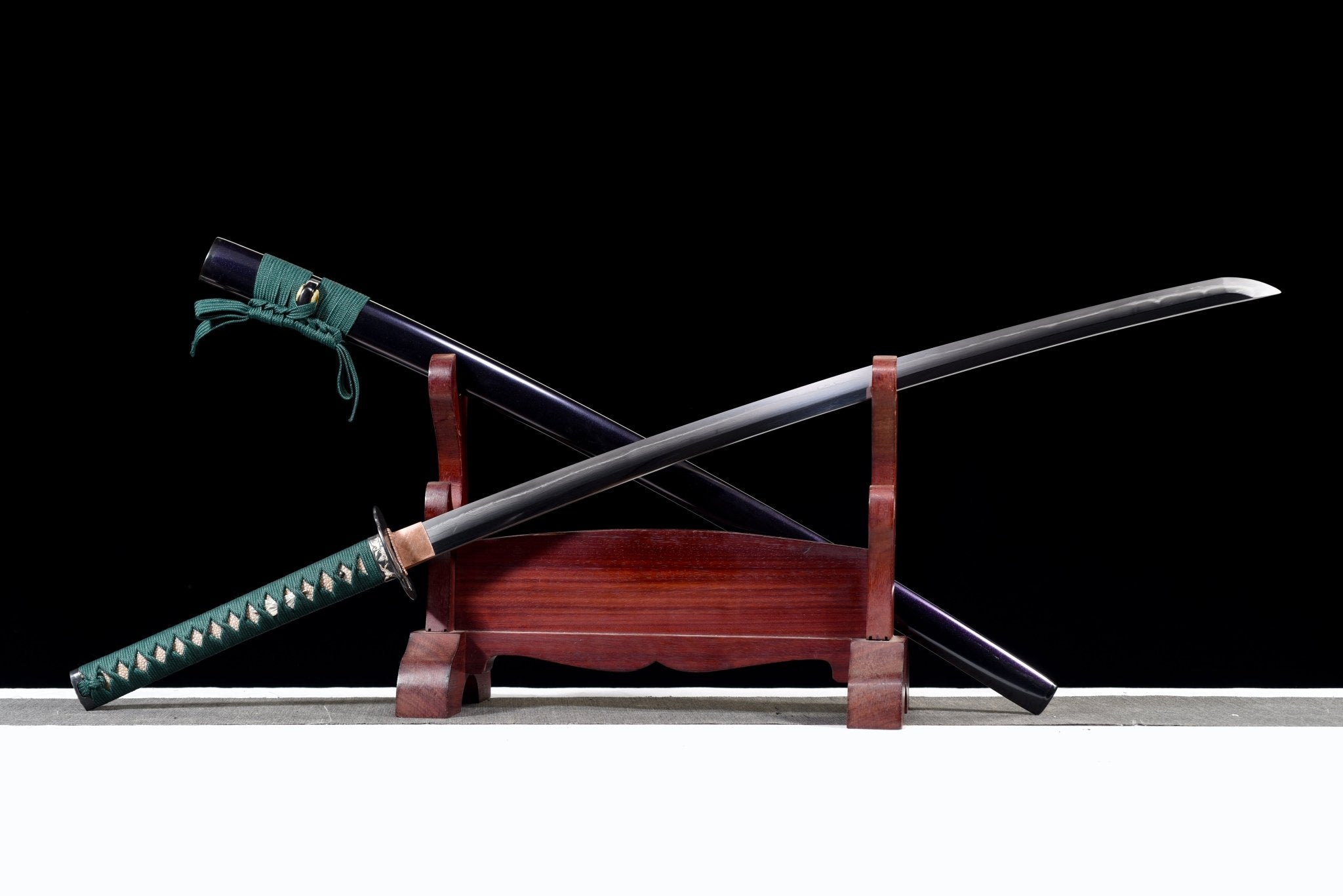 Collectable Katana Crane's Grace Sanmai Steel Clay Tempered Purple Saya 白鹤 | KatanaSwordArt Katana For Sale 2025