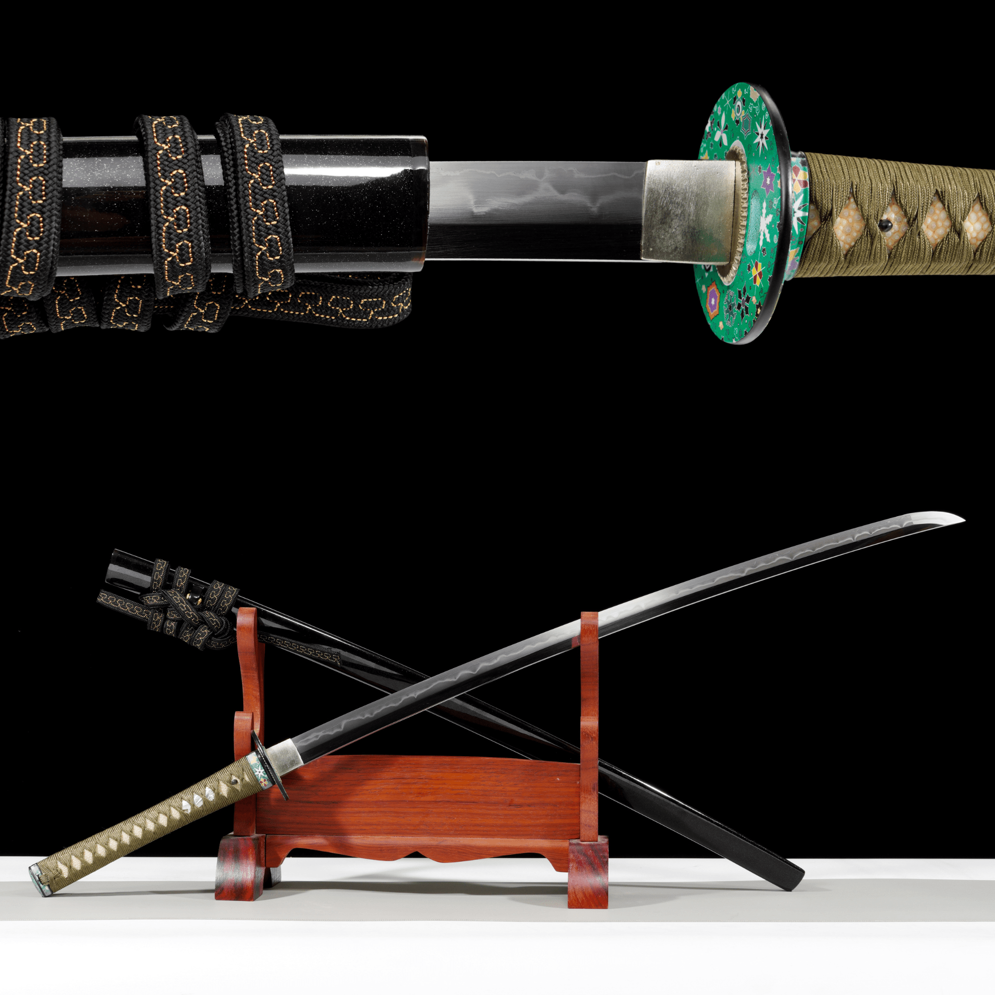 Collectable Katana Green Blossom Sanmai Blade Clay Tempered Black Lacquer Saya 緑華 | KatanaSwordArt Katana For Sale 2025