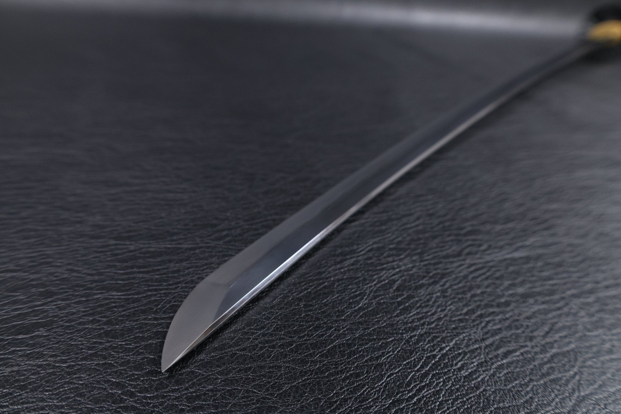 Katana Akatsuki Tonbo Folded Steel Clay Tempered Blade with Sanbonsugi Hamon | KSA Hua | KSA Katana For Sale 2026
