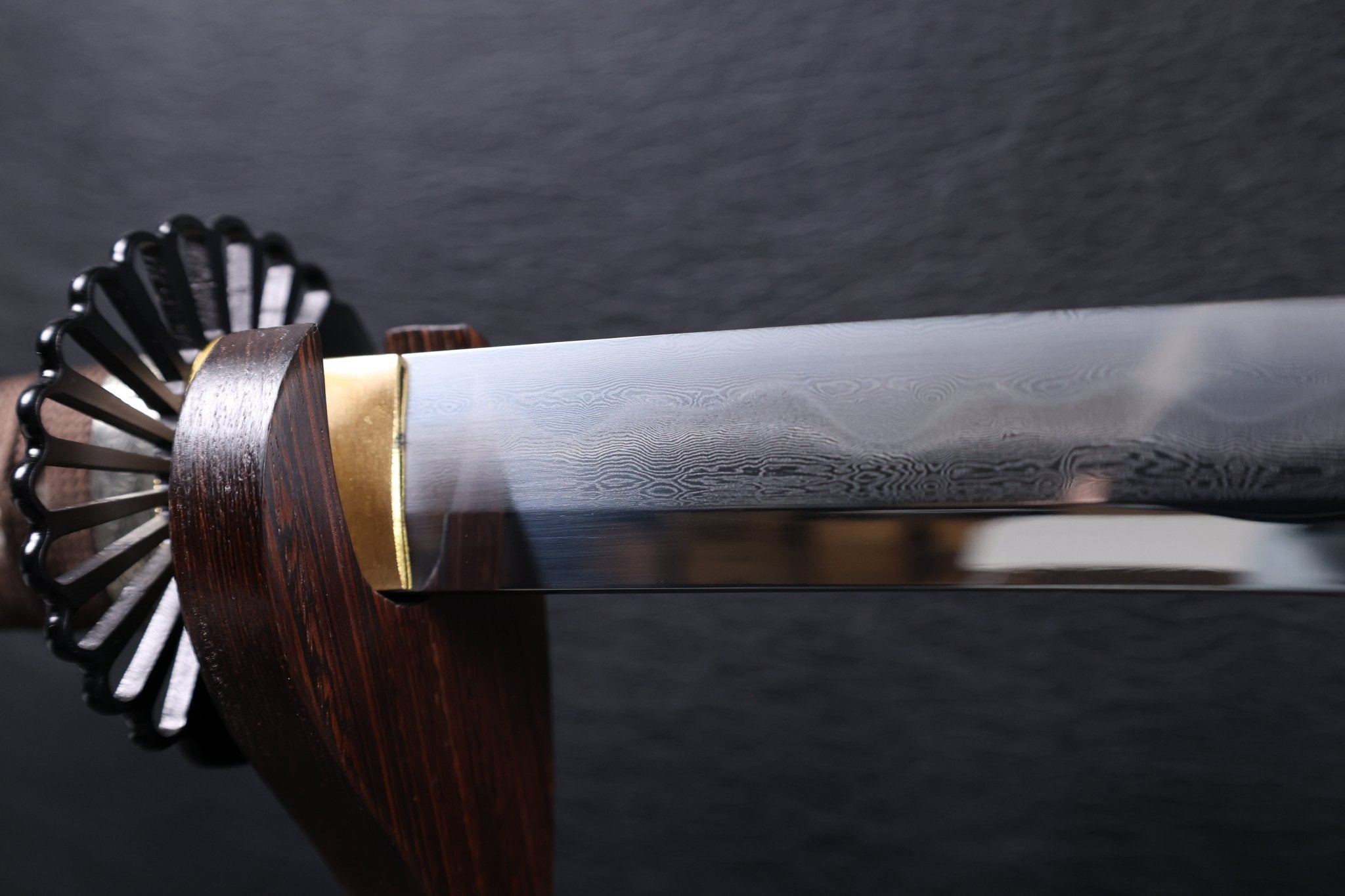 Katana Akatsuki Tonbo Folded Steel Clay Tempered Blade with Sanbonsugi Hamon | KSA Hua | KSA Katana For Sale 2026