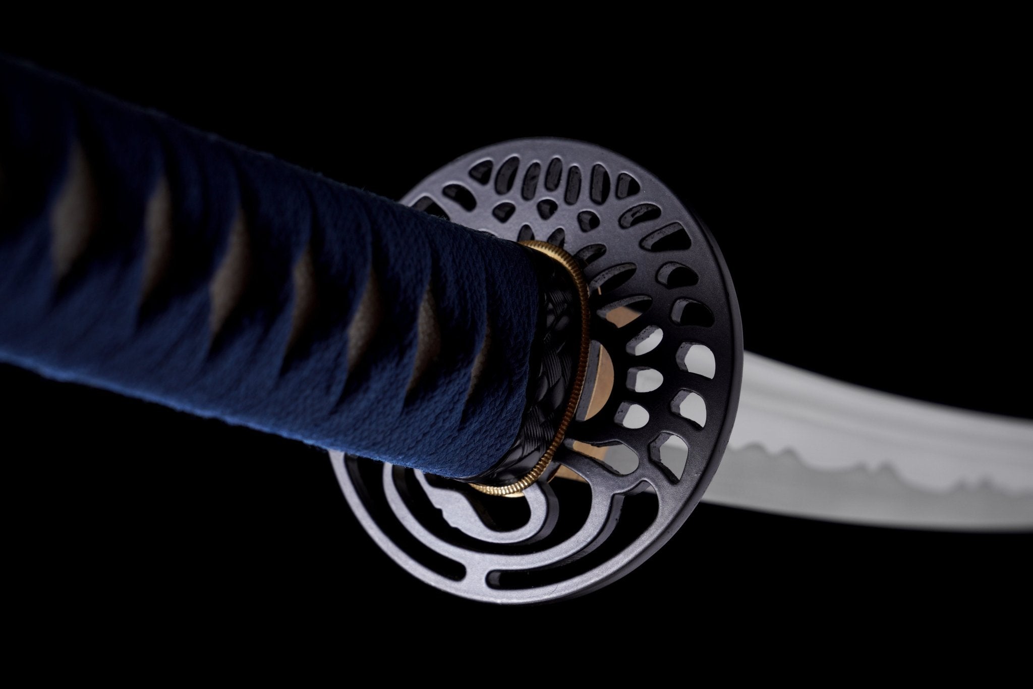 Katana Bamboo Whisper Black Ishime Saya Genuine Rayskin 蒼竹 | KatanaSwordArt Katana For Sale 2025