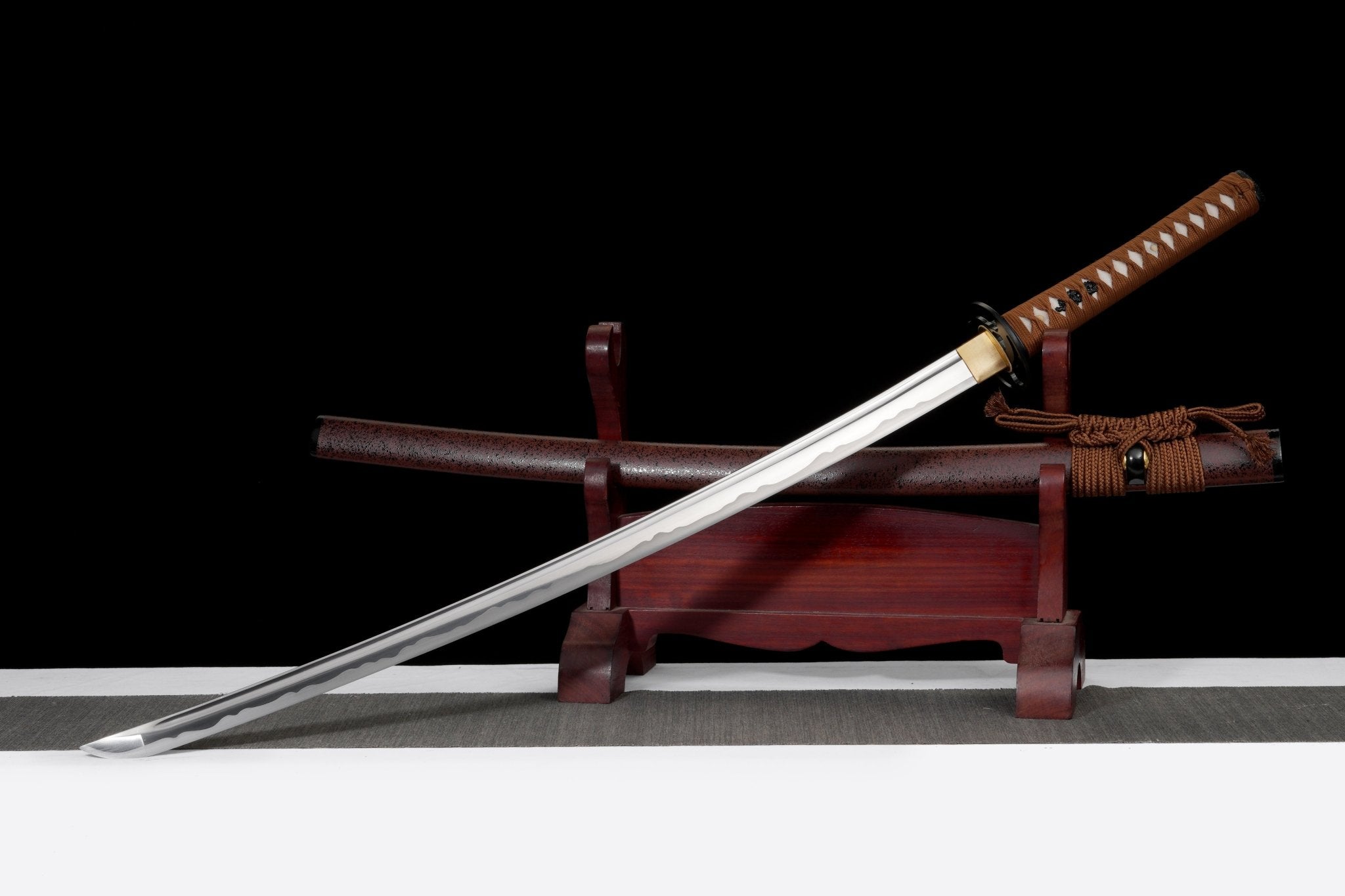 Katana Crimson Shadow Speckled Red Saya Genuine Rayskin 赤影 | KatanaSwordArt Katana For Sale 2025