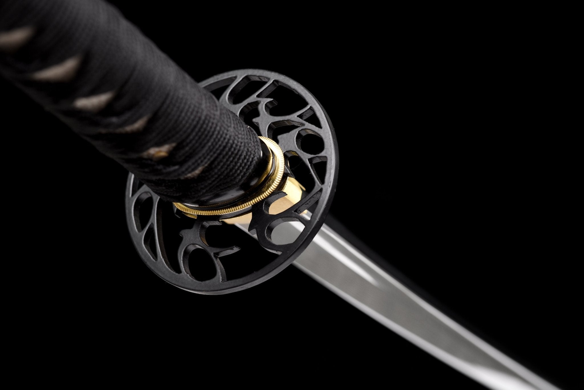 Katana Dusky Swallow Black Lacquer Saya 玄燕 | KatanaSwordArt Katana For Sale 2025