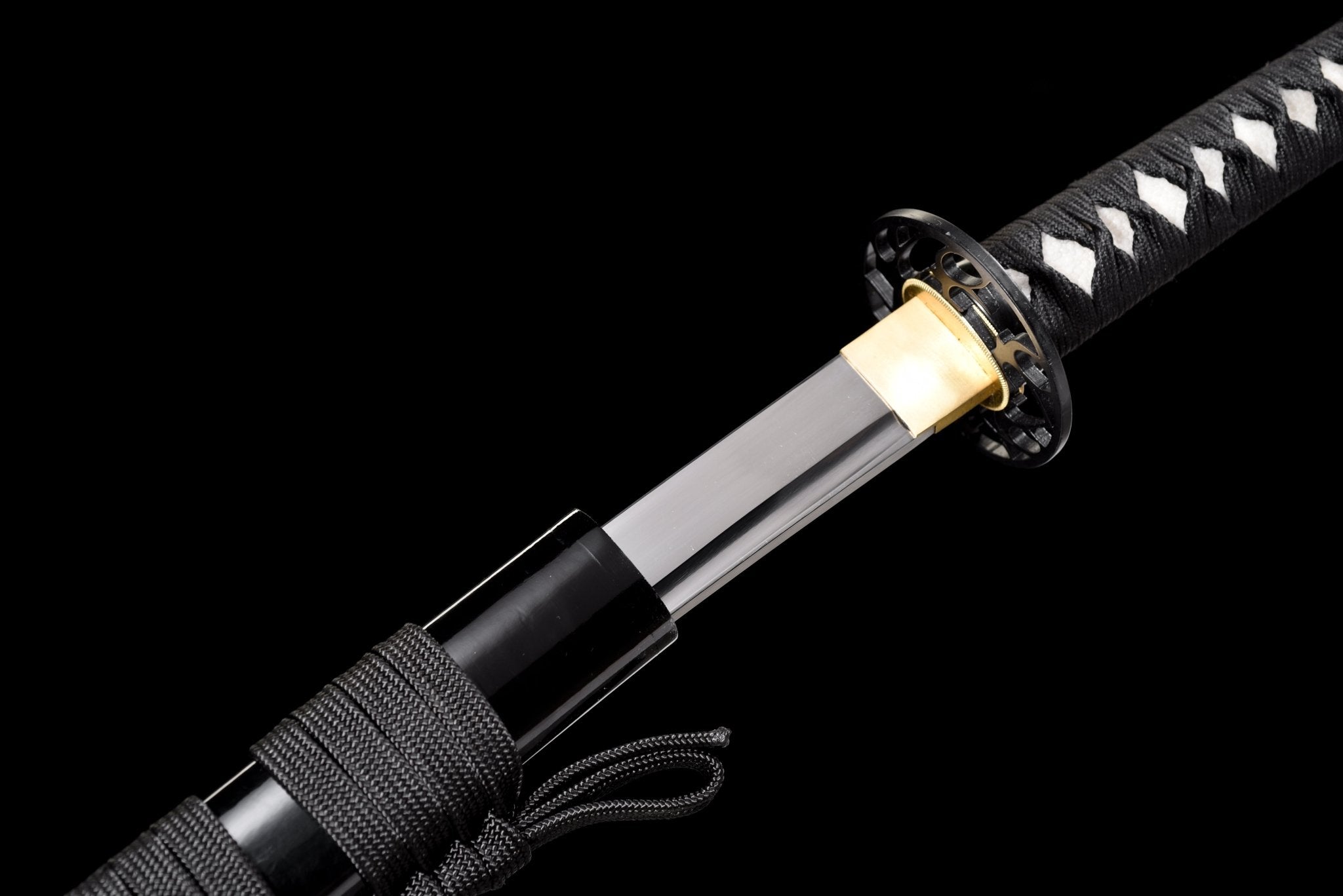 Katana Dusky Swallow Black Lacquer Saya 玄燕 | KatanaSwordArt Katana For Sale 2025