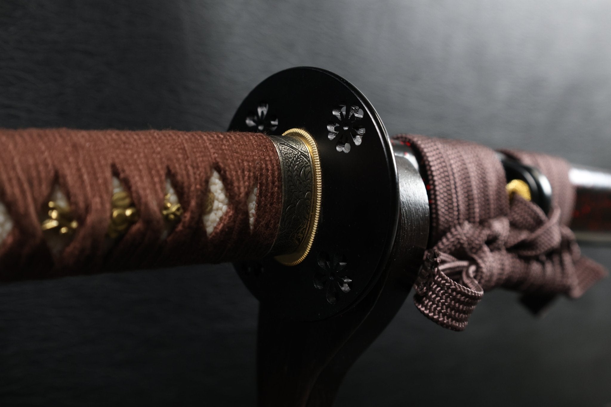 Katana DarkVine T10 Clay Tempered Blade with Black Red Speckled Saya | KSA Huo | KSA Katana For Sale 2026