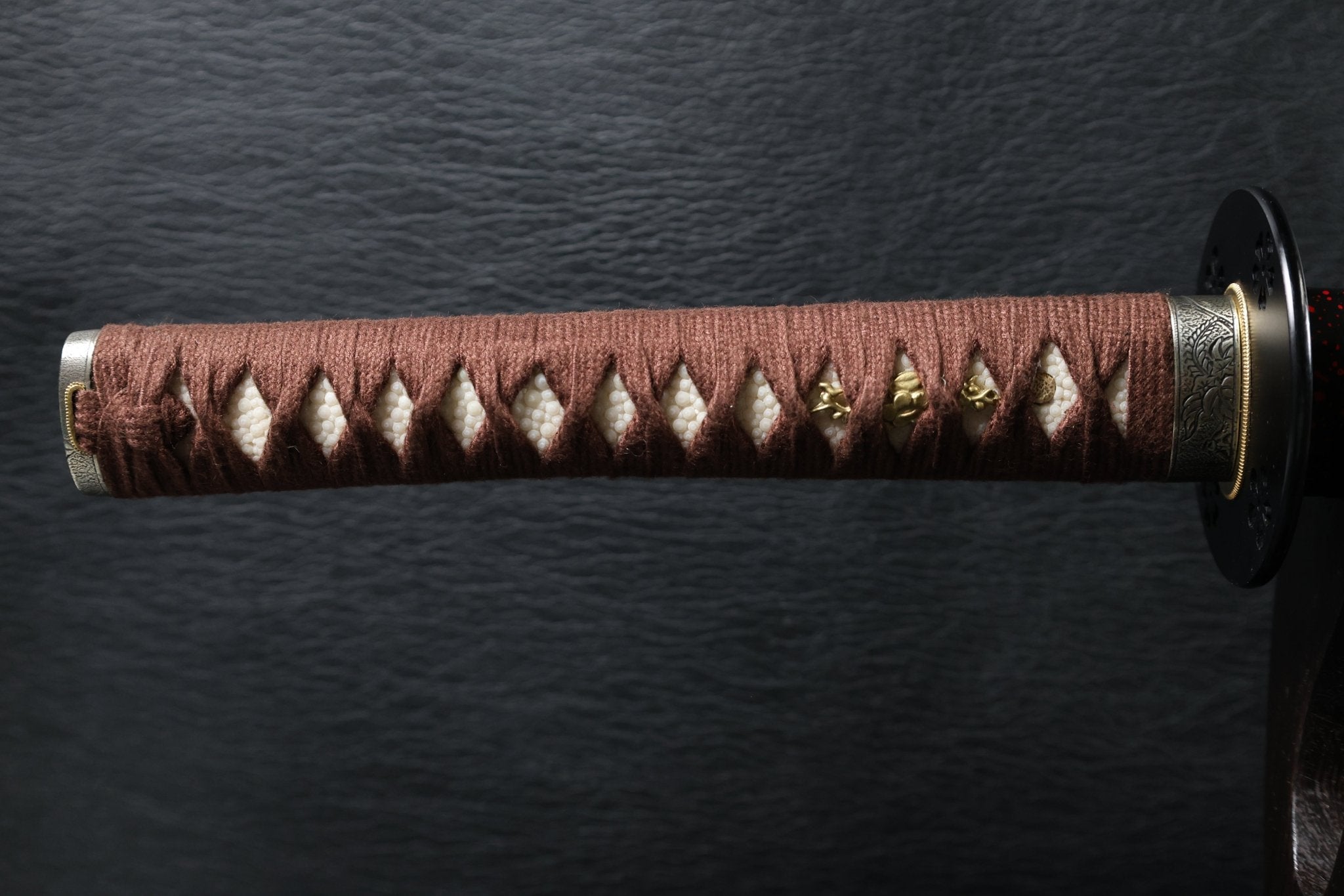 Katana DarkVine T10 Clay Tempered Blade with Black Red Speckled Saya | KSA Huo | KSA Katana For Sale 2026