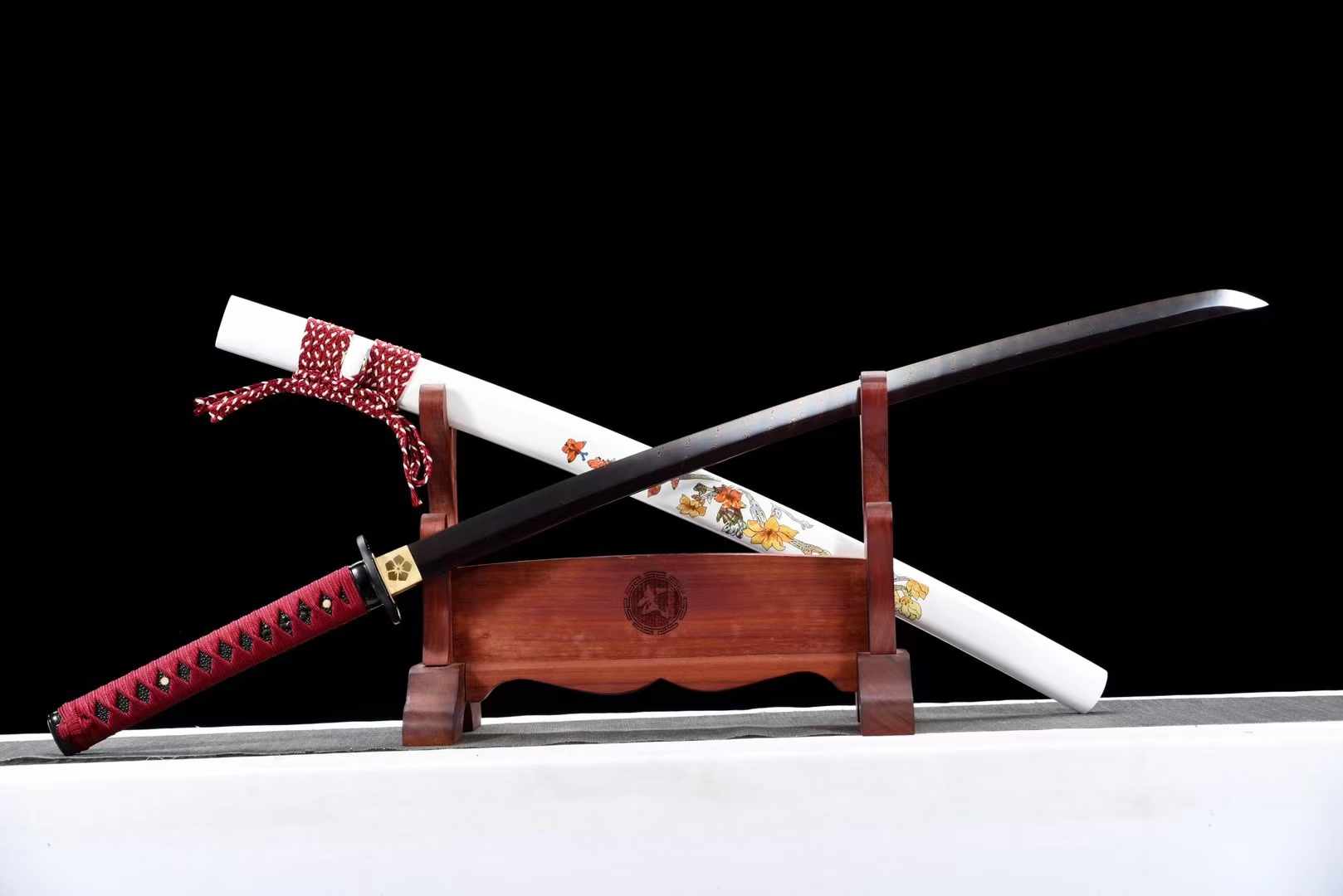 Katana JiuQu Twisted Damascus Folded Steel White Saya 九曲 | KatanaSwordArt Katana For Sale 2025