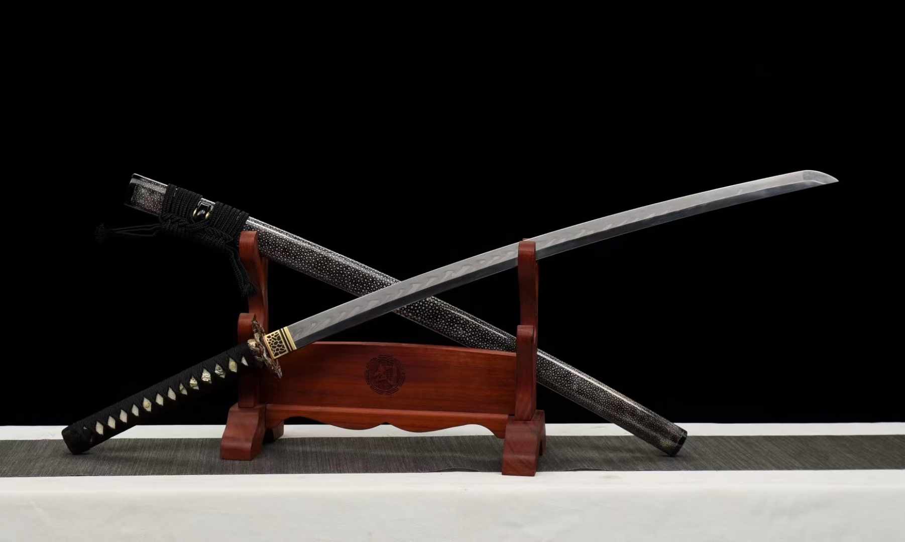 Katana LongHun T10 Clay Tempered Scythe Hamon 龍魂 | KatanaSwordArt Katana For Sale 2025