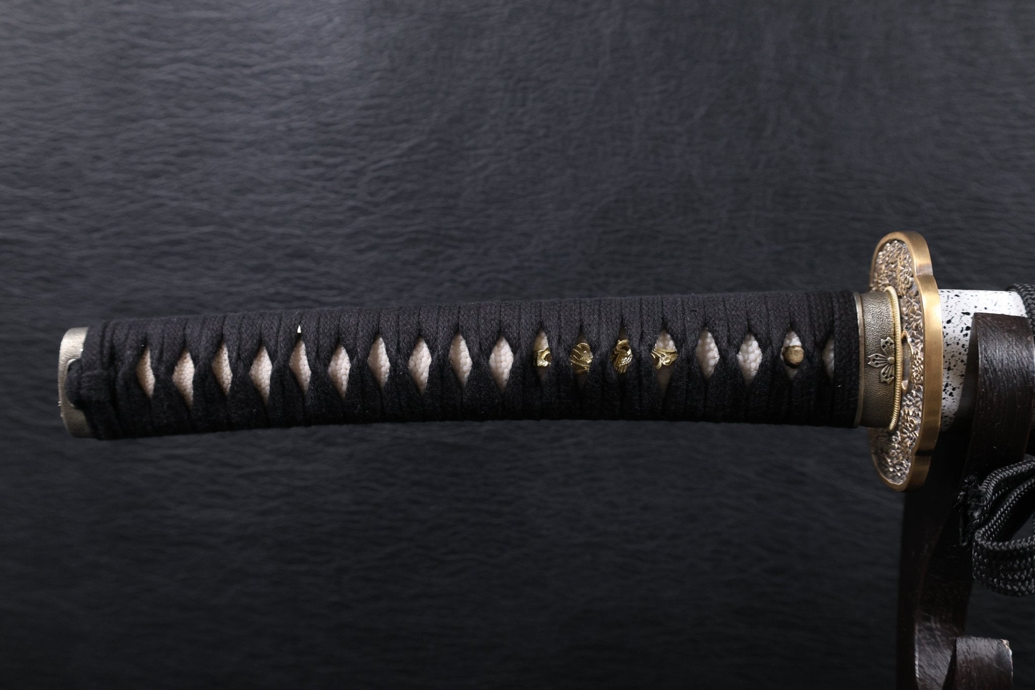 Katana Nobutsuna T10 Clay Tempered Blade with Notare Wave Hamon | KSA Huo | KSA Katana For Sale 2026