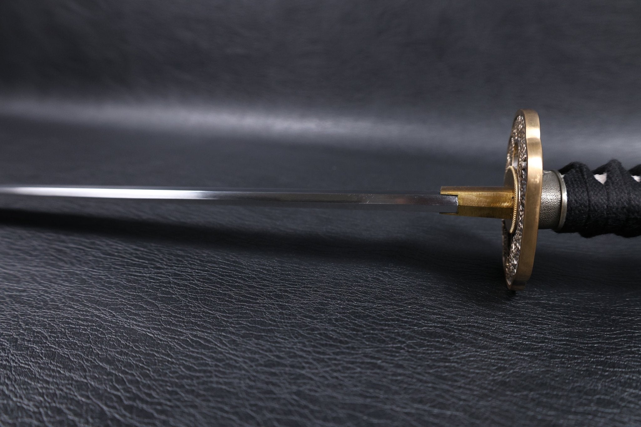 Katana Nobutsuna T10 Clay Tempered Blade with Notare Wave Hamon | KSA Huo | KSA Katana For Sale 2026