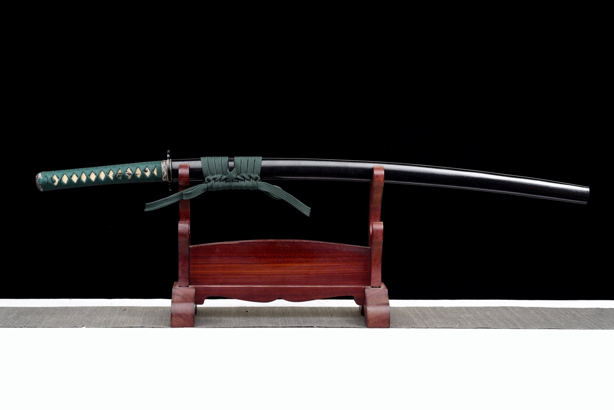 Performance Katana Evergreen Spirit High Carbon Clay Tempered Black Saya 常青 | KatanaSwordArt Katana For Sale 2025