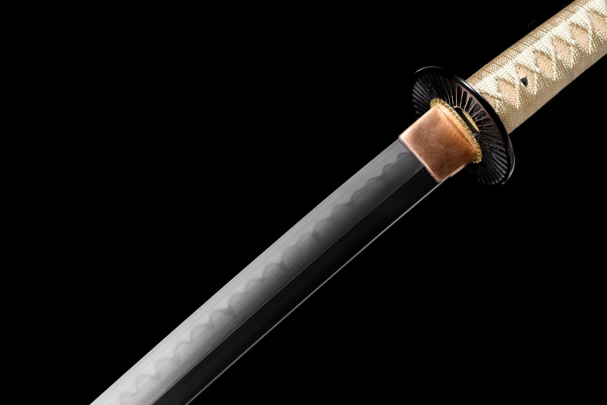 Performance Katana Golden Horizon High Carbon Clay Tempered Black Saya 金霞 | KatanaSwordArt Katana For Sale 2025