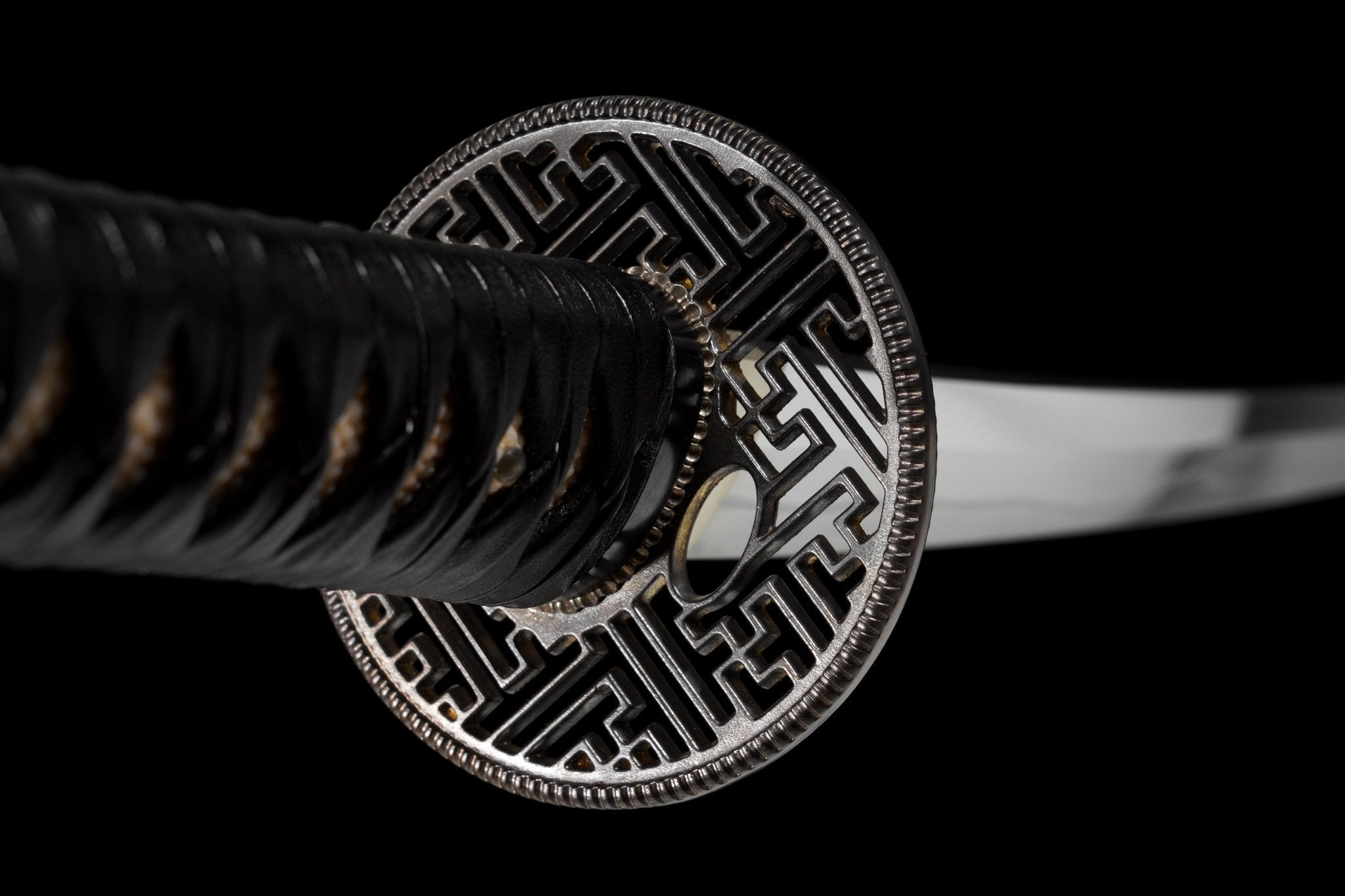 Performance Katana Manji Sukashi High Carbon Clay Tempered Tenshō Koshirae 萬字 | KatanaSwordArt Katana For Sale 2025