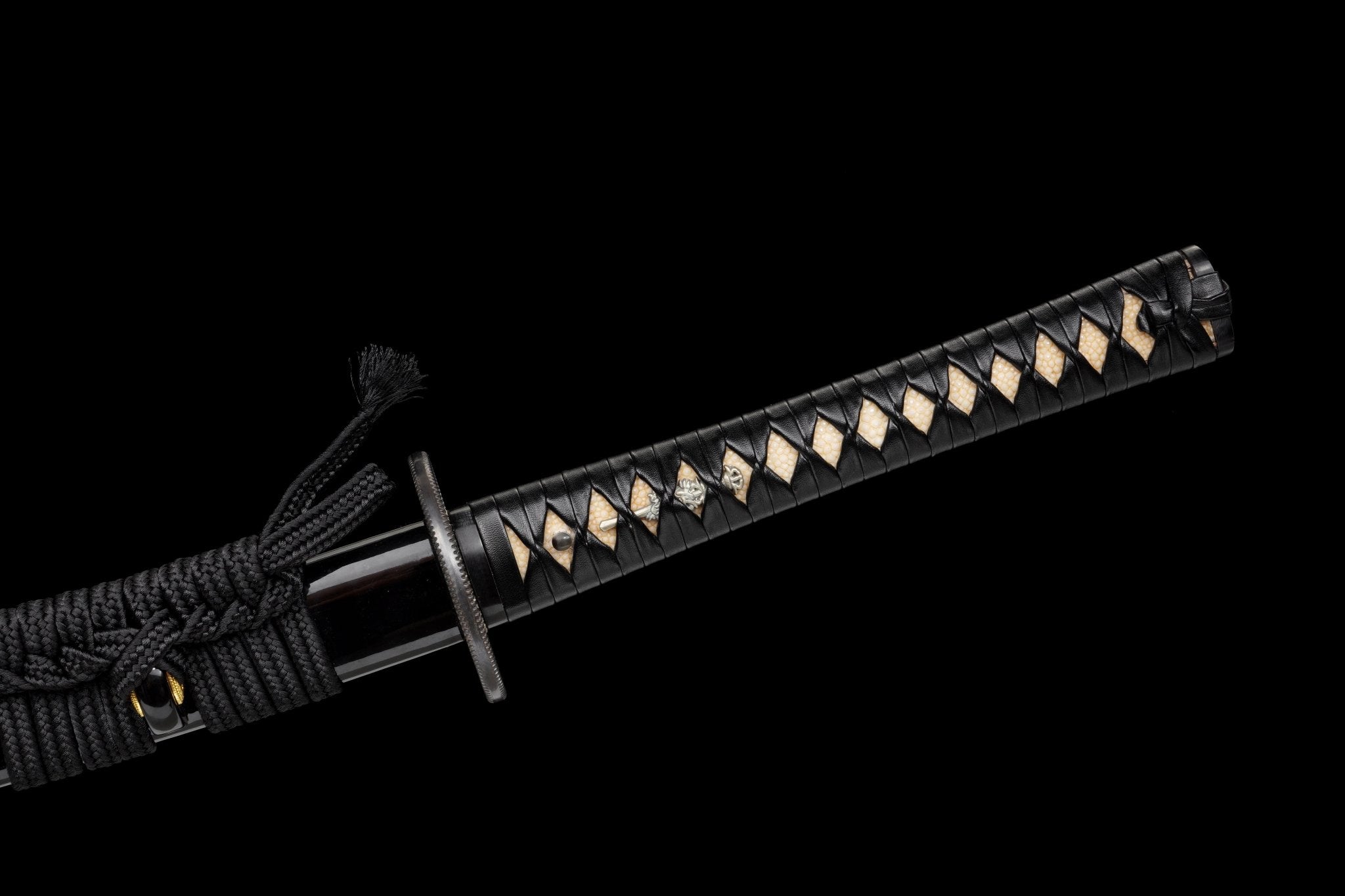 Performance Katana Manji Sukashi High Carbon Clay Tempered Tenshō Koshirae 萬字 | KatanaSwordArt Katana For Sale 2025
