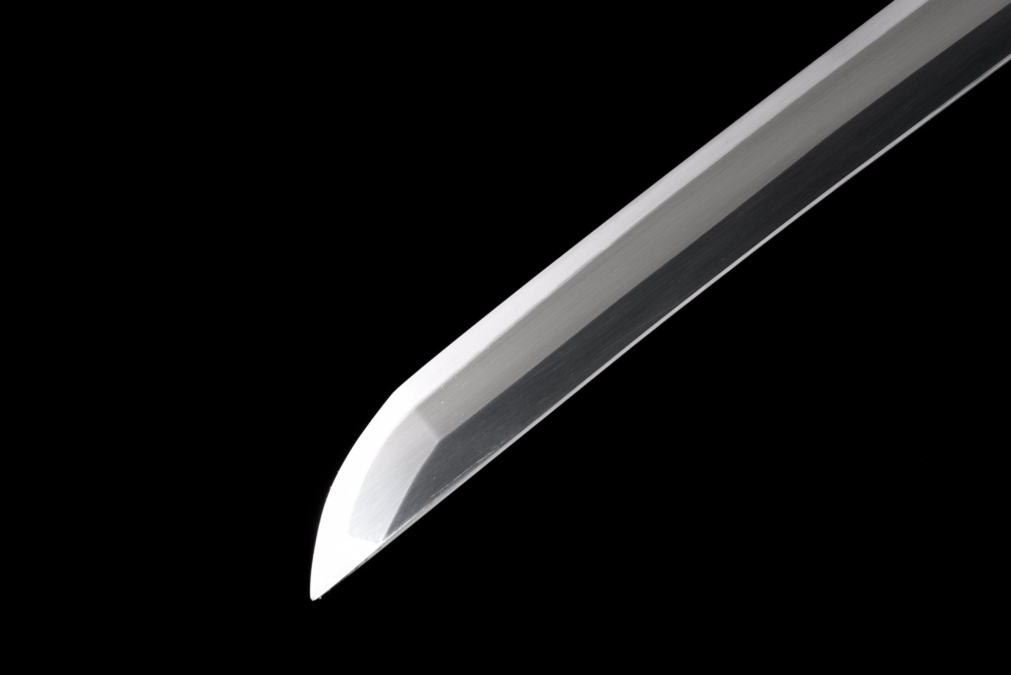 Performance Katana Pale Moon High Carbon Clay Tempered Red Saya 淡月 | KatanaSwordArt Katana For Sale 2025