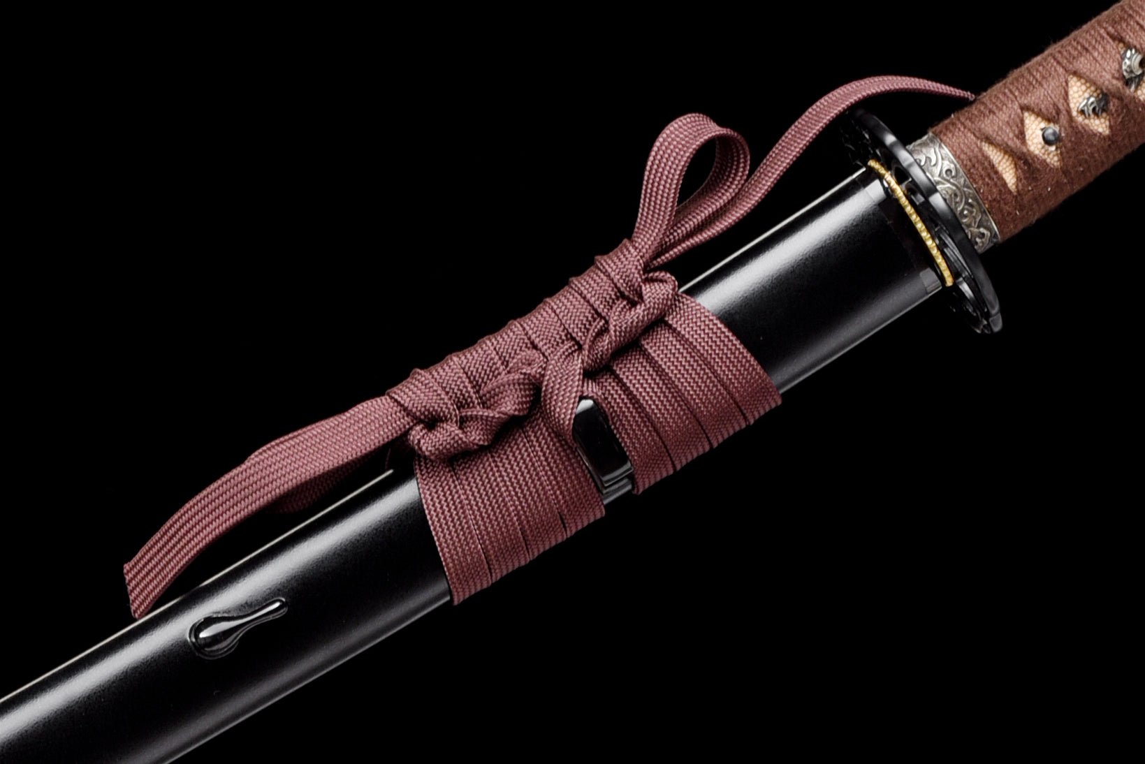 Performance Katana Silent Wave High Carbon Clay Tempered Black Saya 靜浪 | KatanaSwordArt Katana For Sale 2025