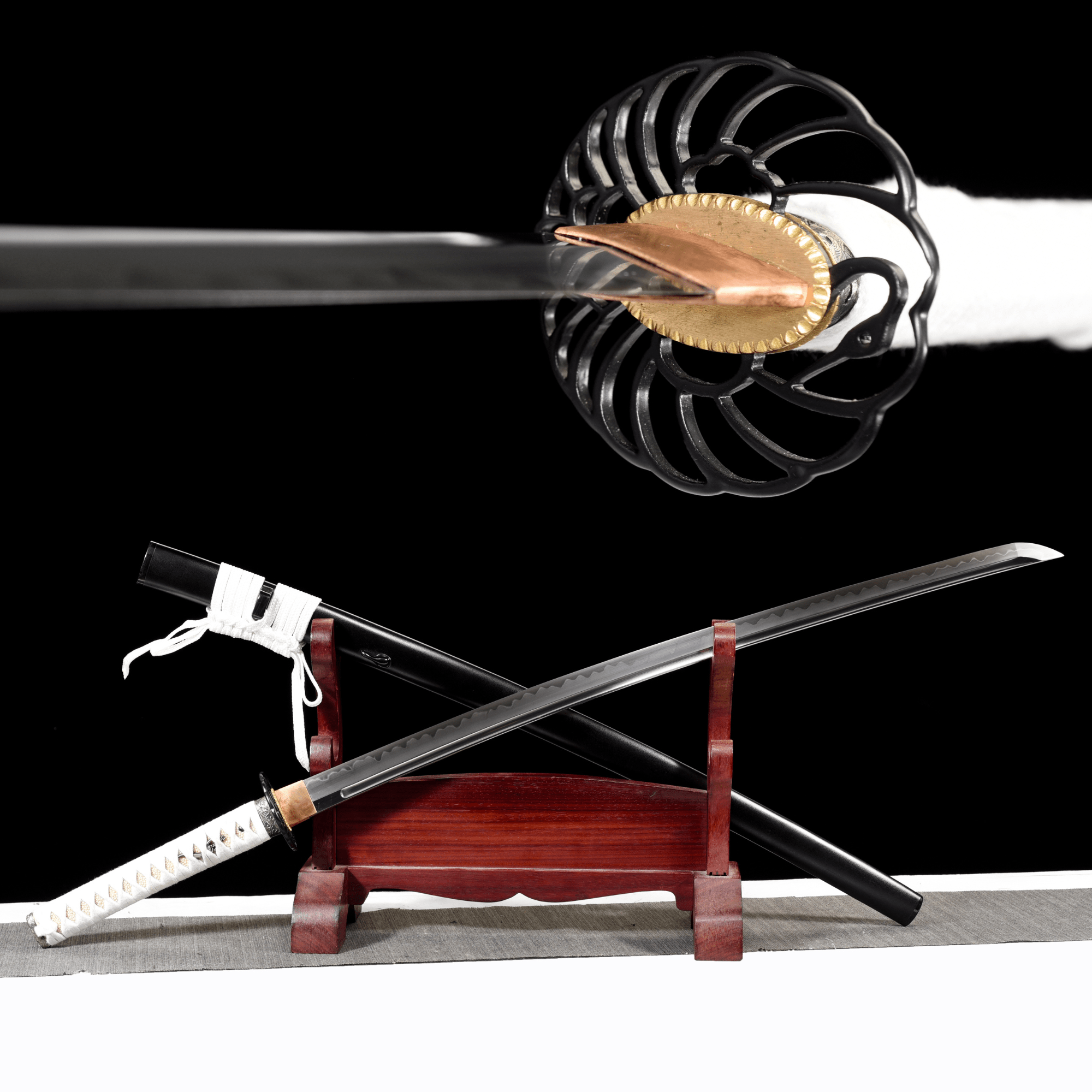 Performance Katana Snow Petal High Carbon Clay Tempered Black Saya 雪花 | KatanaSwordArt Katana For Sale 2025