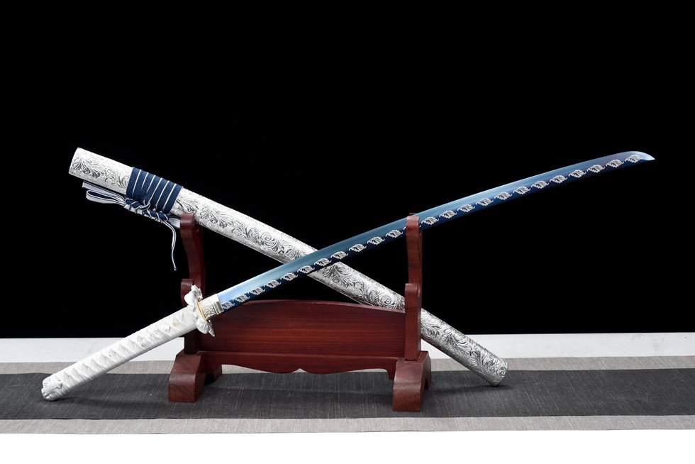 Katana Autumn Moon Spring Steel Blue Blade Silver 秋月 | KatanaSwordArt Katana For Sale