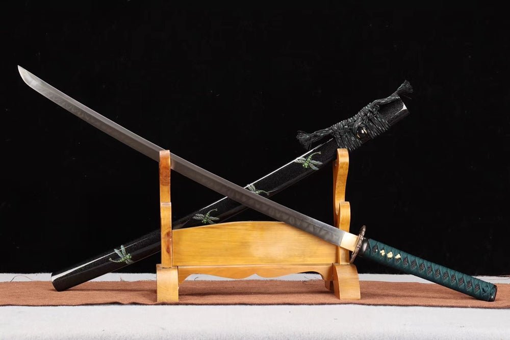 Katana Green Dragonfly T10 Clay Tempered Black Saya 綠蜻蜓 | KatanaSwordArt Katana For Sale 2025