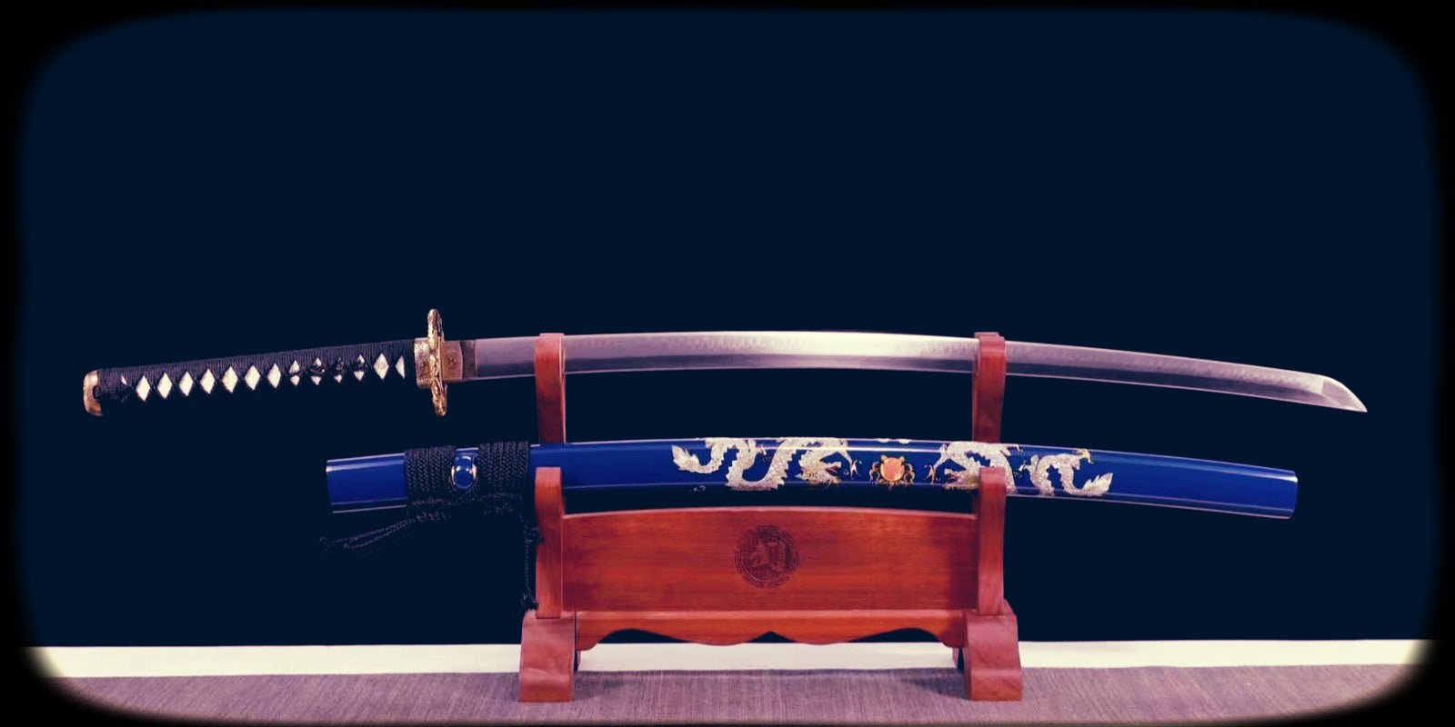 Choosing the Right Steel for a Katana: Balancing Tradition and Modern Performance - KatanaSwordArt