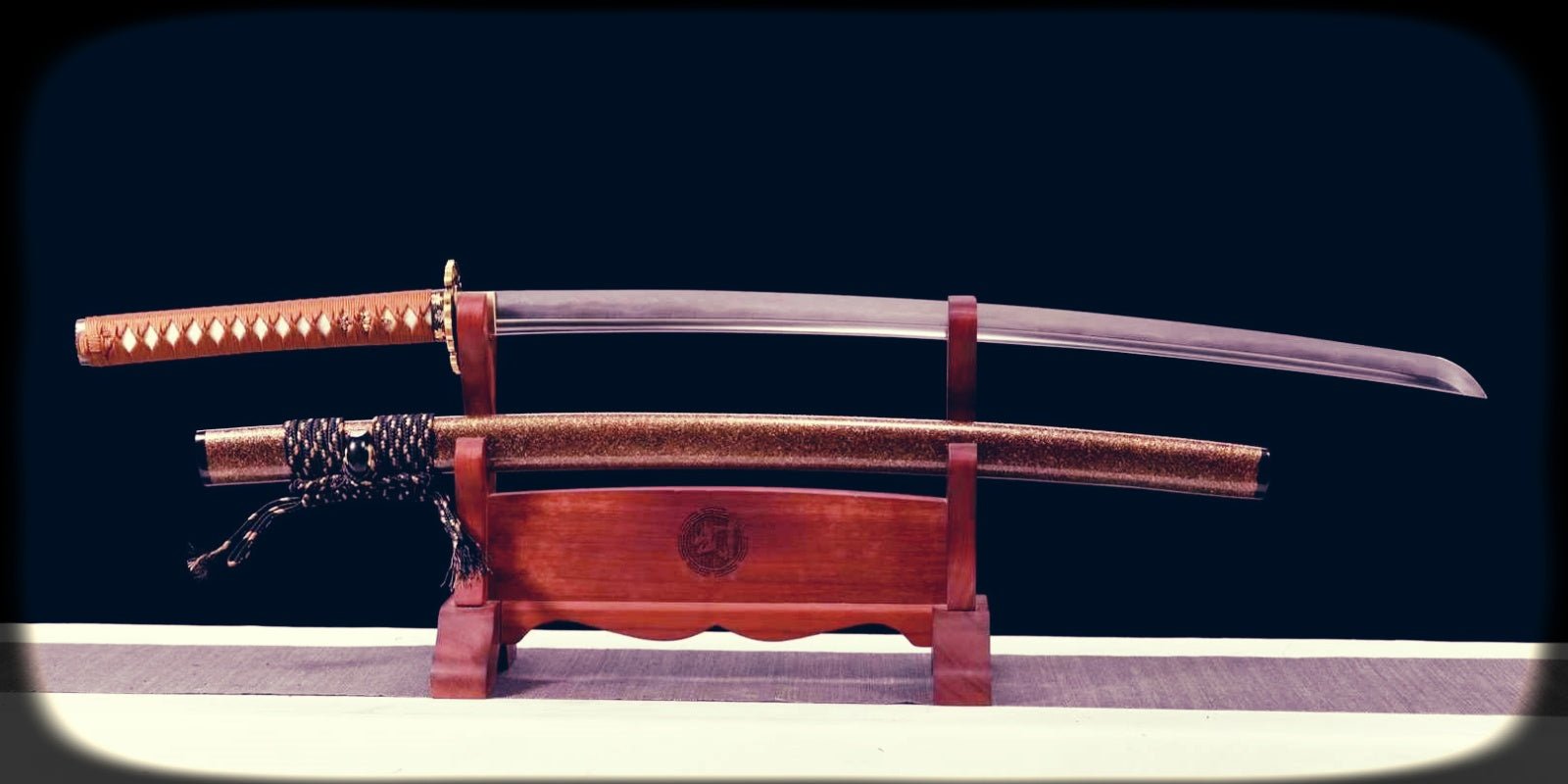 Have you also wondered, where did the truly battle-used swords go? - KatanaSwordArt