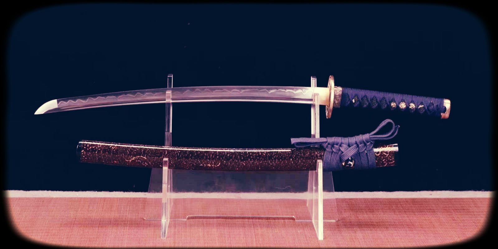 Traditional vs. Modern Katana Craft: Materials, Performance, and Aesthetics - KatanaSwordArt
