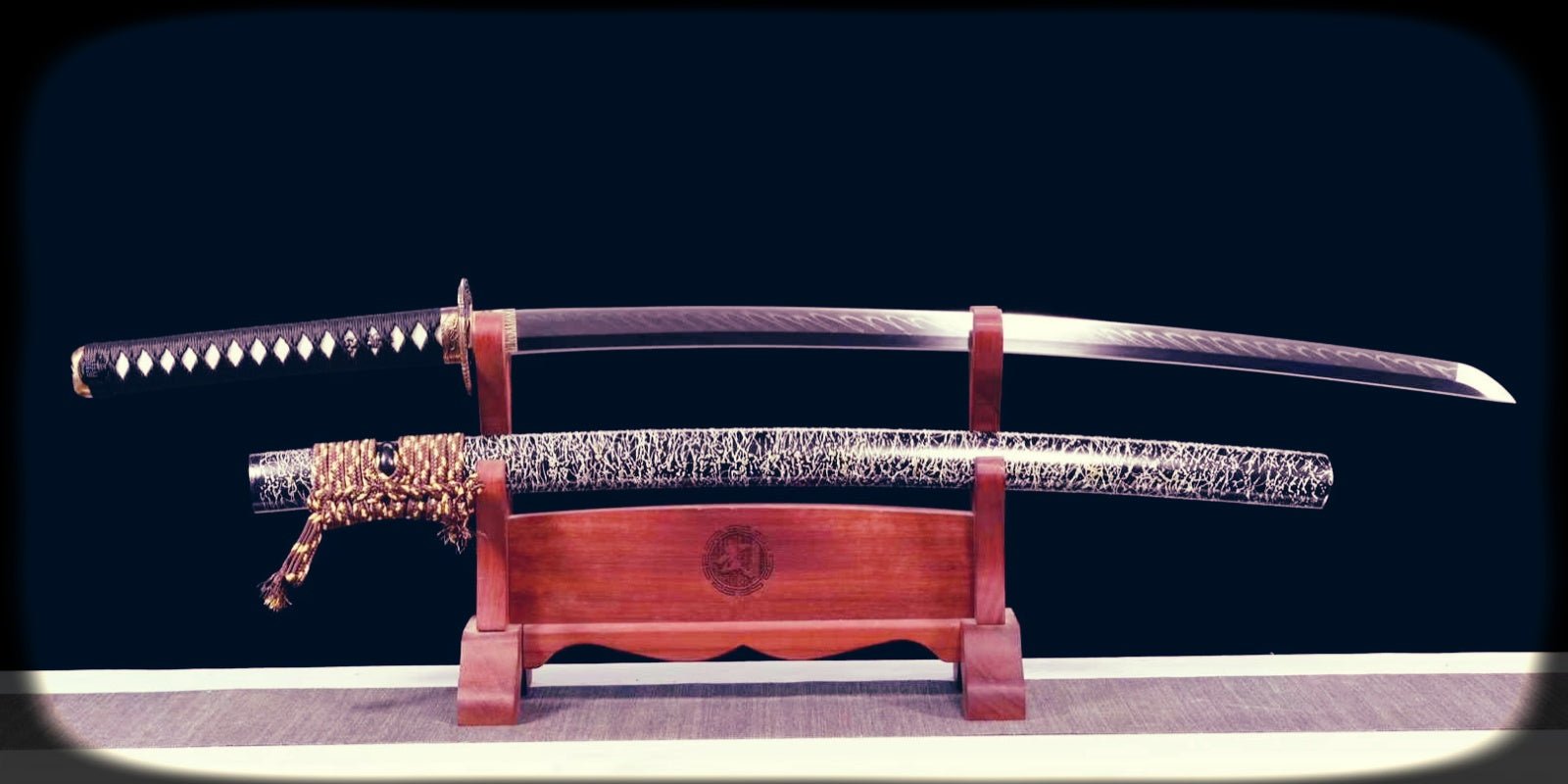 What Your Katana's Hamon Says About Its Swordsmith Legacy - KatanaSwordArt Australia