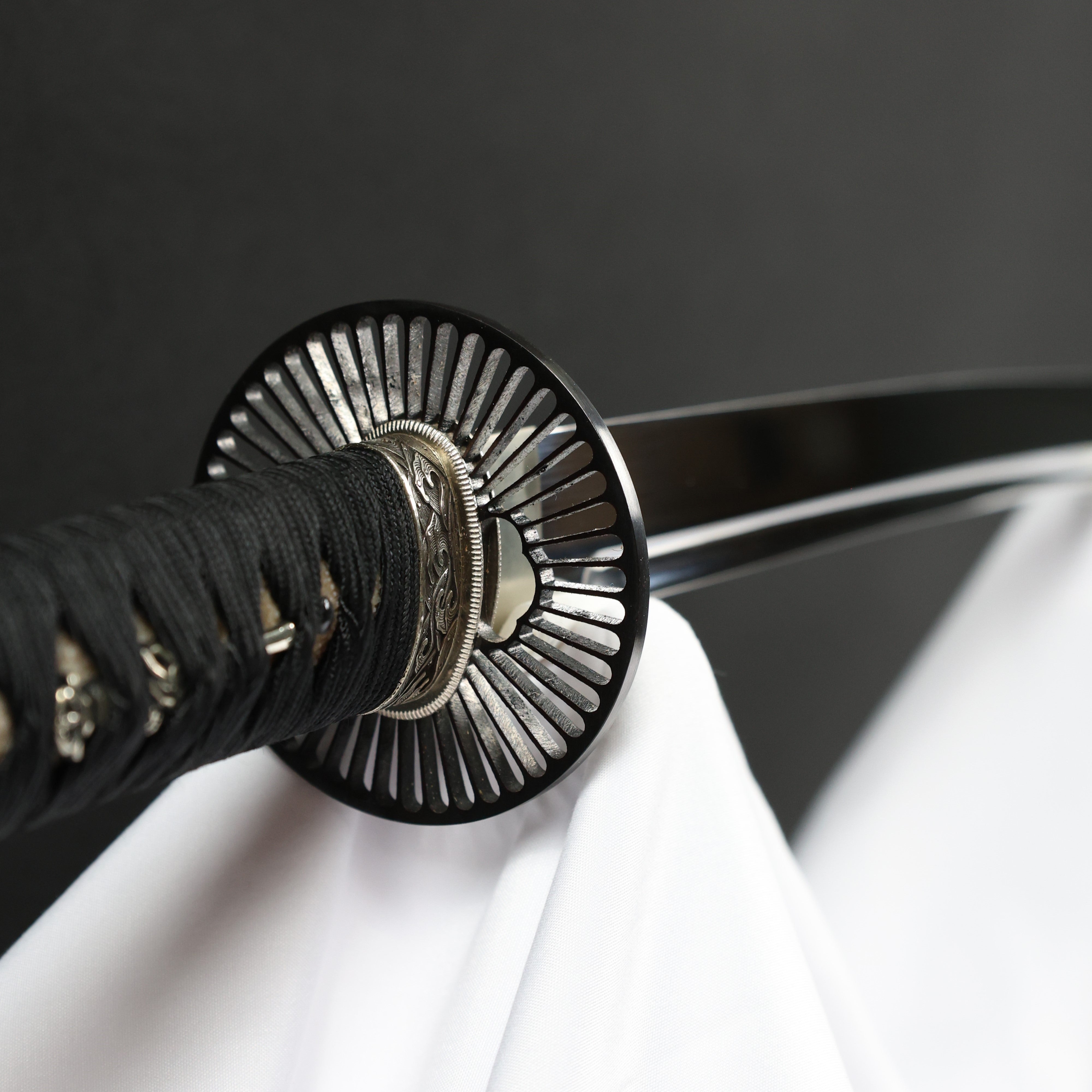 Katana Crimson Water Maru Blade Hijin Koshirae 赤水 | TangGu Sword