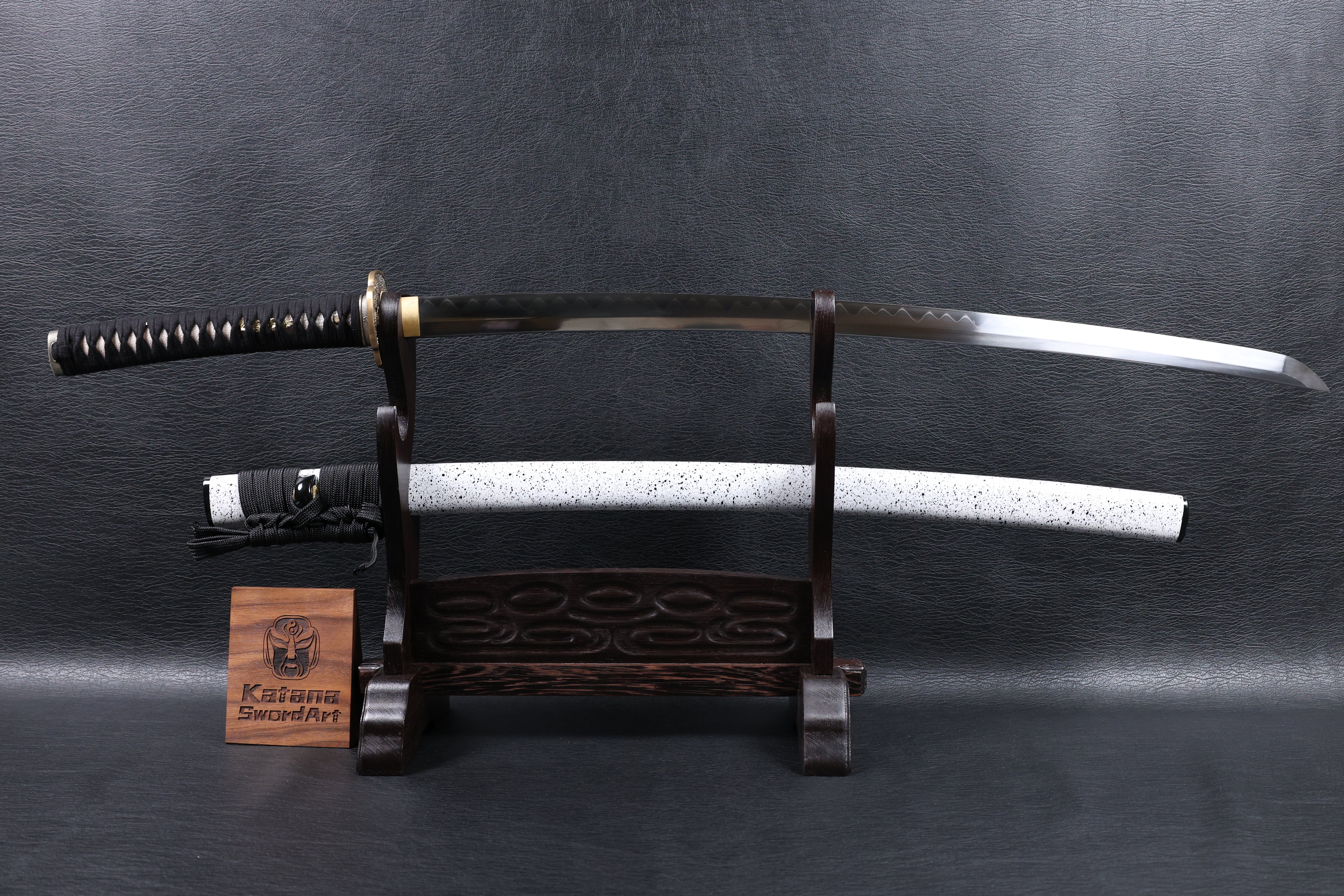 Katana Nobutsuna T10 Clay Tempered Blade with Notare Wave Hamon | KSA Huo