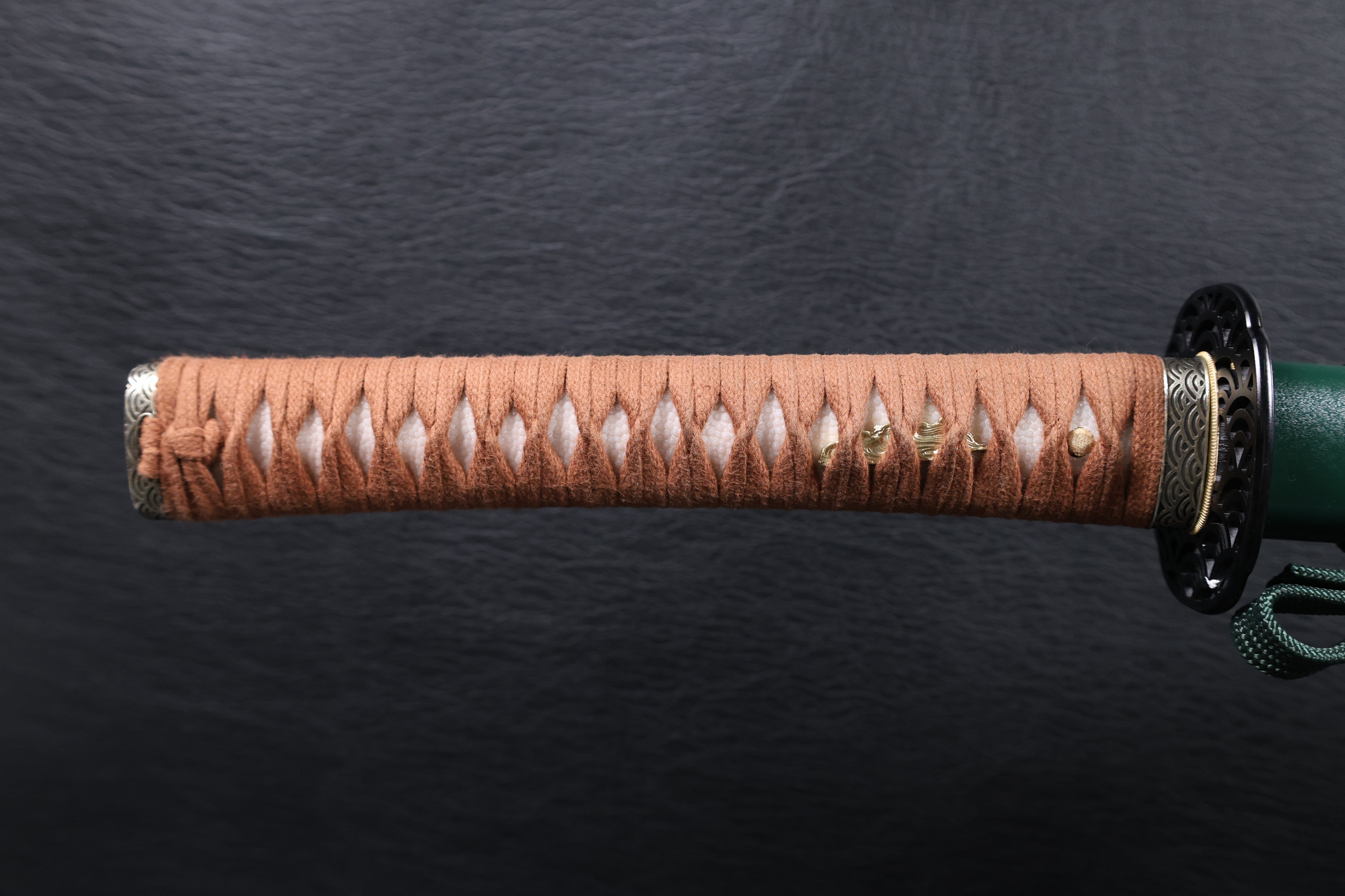 Katana Yoshitsune T10 Clay Tempered Blade with Notare Wave Hamon | KSA Huo