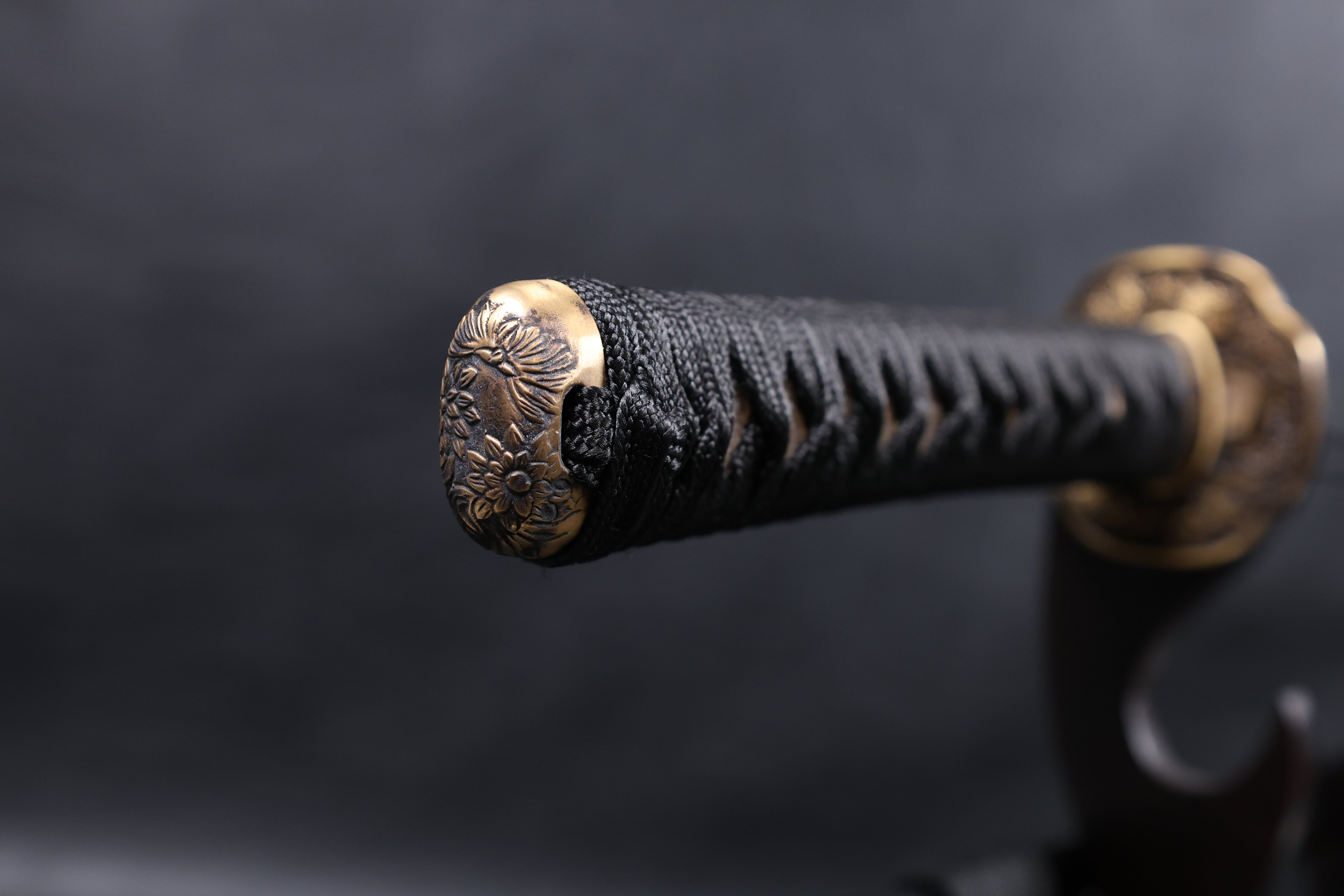 Katana Floral Eclipse Spring Steel Black Saya Genuine Rayskin
