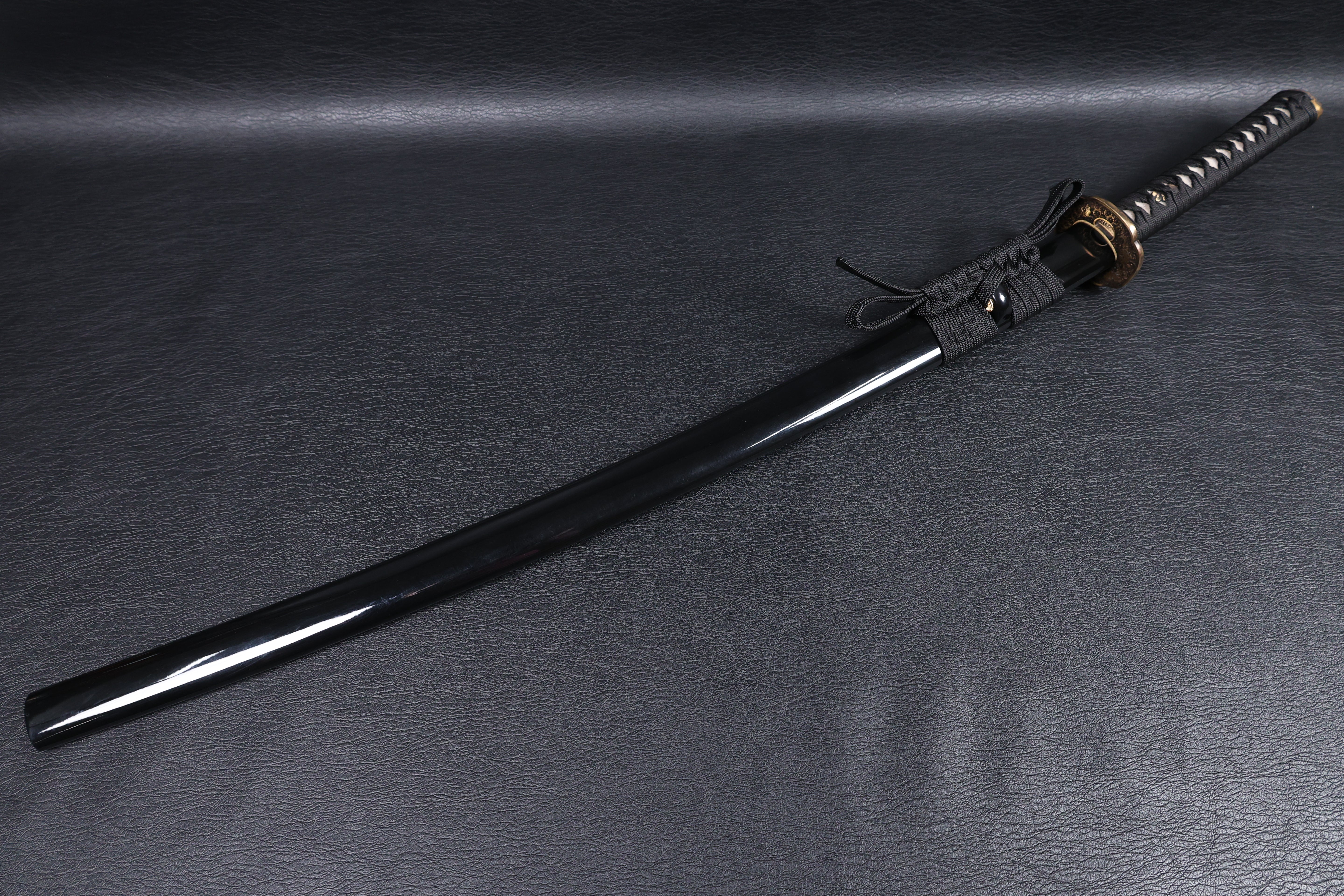 Katana Floral Eclipse Spring Steel Black Saya Genuine Rayskin