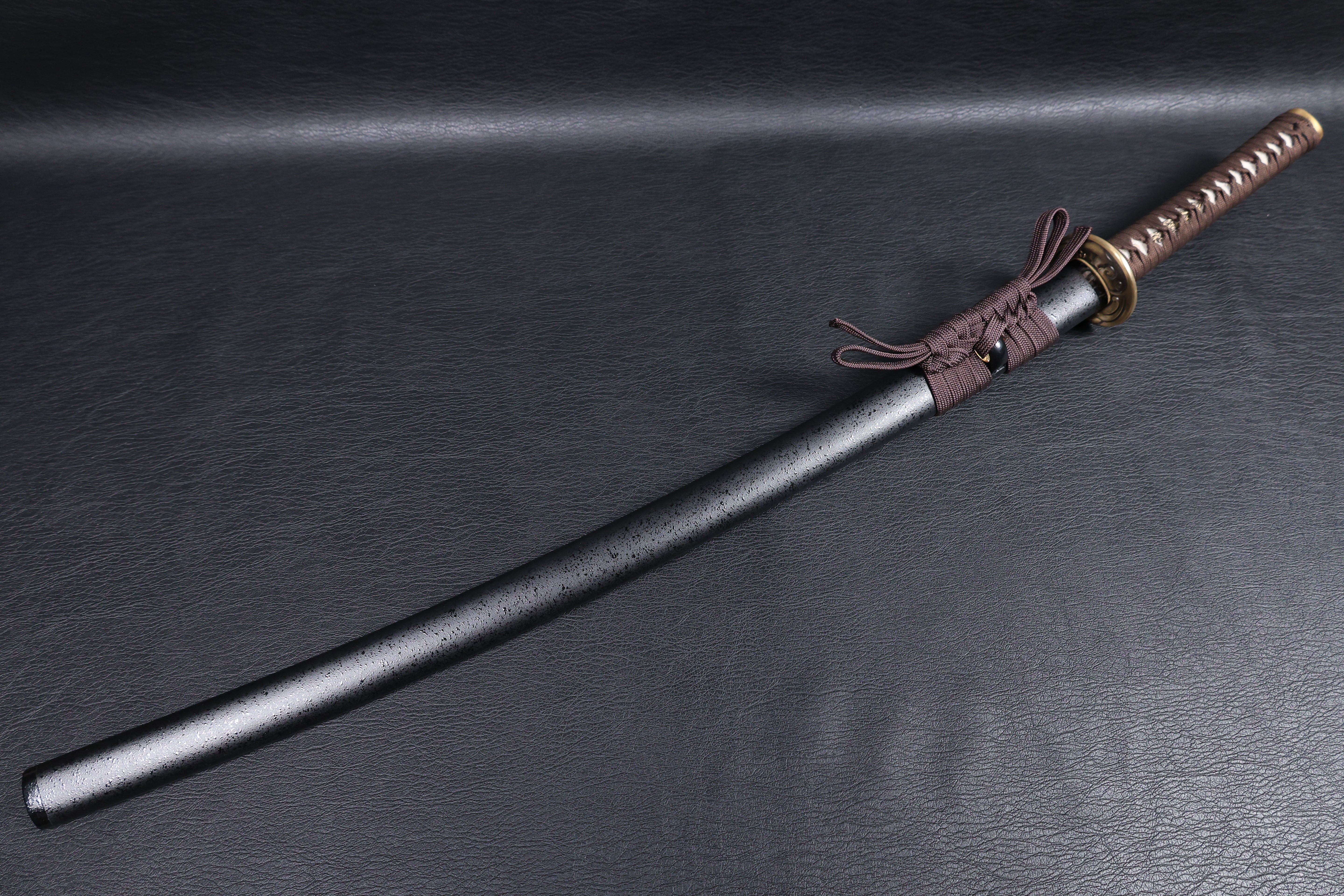 Katana Storm Tiger Spring Steel Black Saya Genuine Rayskin