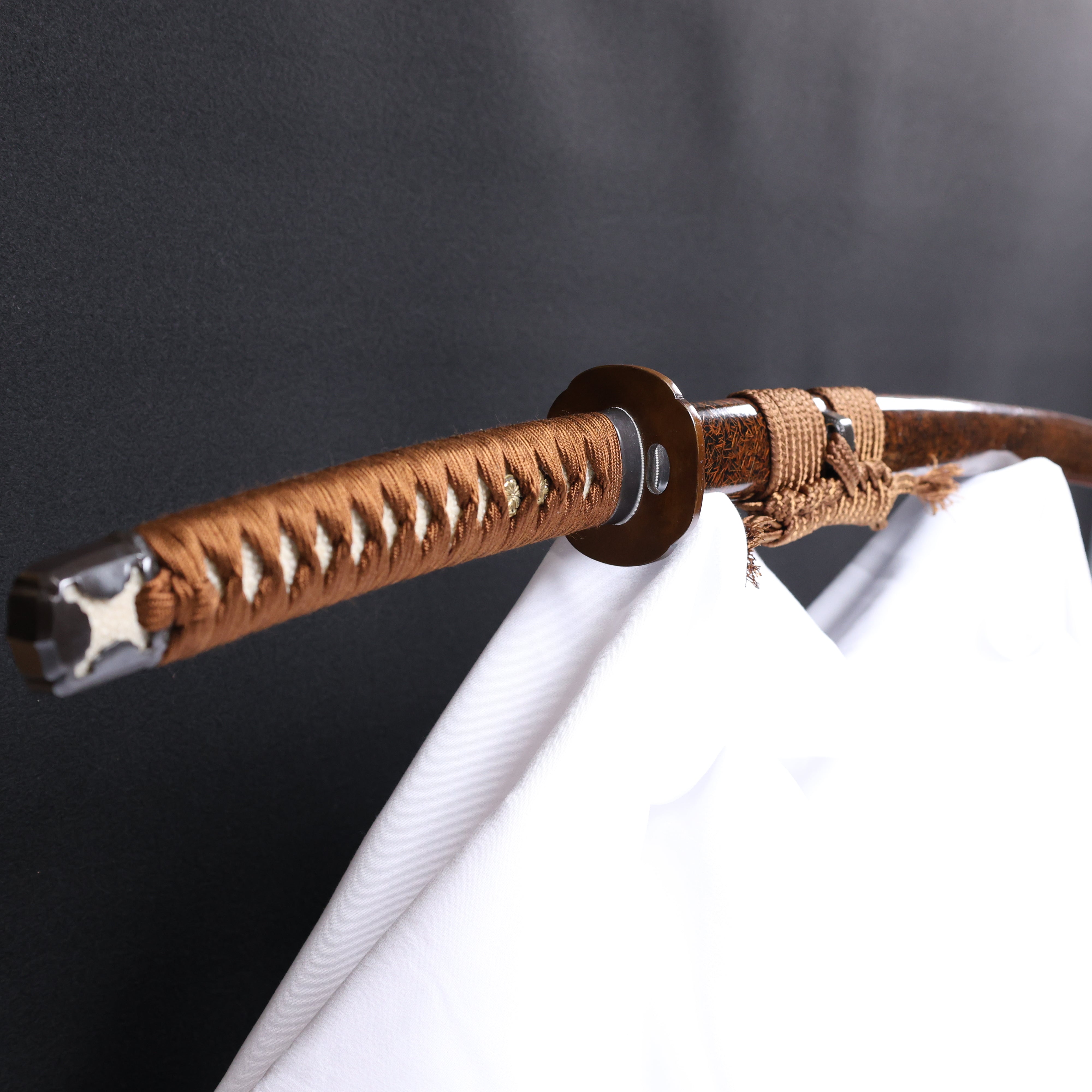 Katana Blazing Sun Oroshigane Kobuse Blade Jojaku Koshirae 炎陽 | TangGu Sword 2