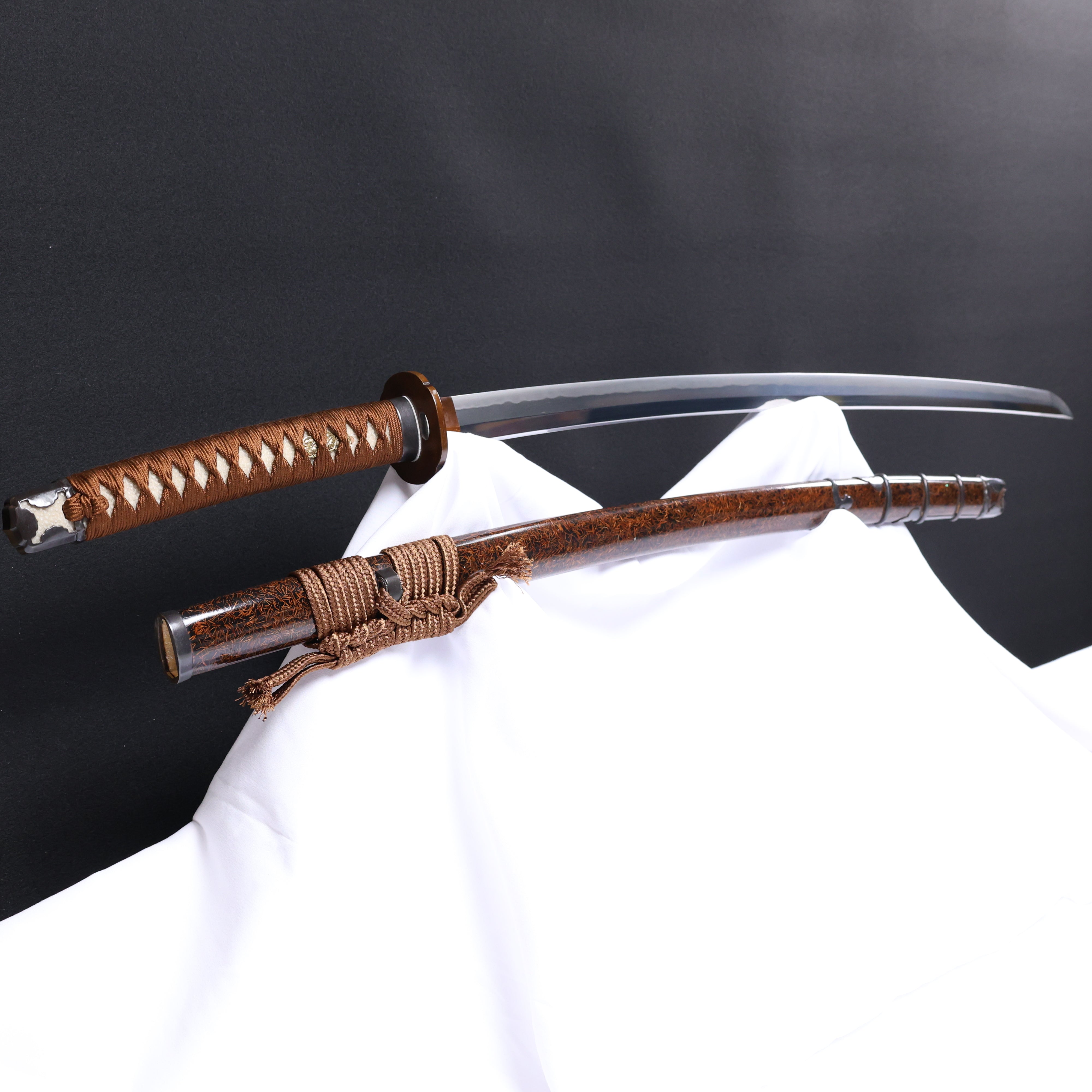Katana Blazing Sun Oroshigane Kobuse Blade Jojaku Koshirae 炎陽 | TangGu Sword 2