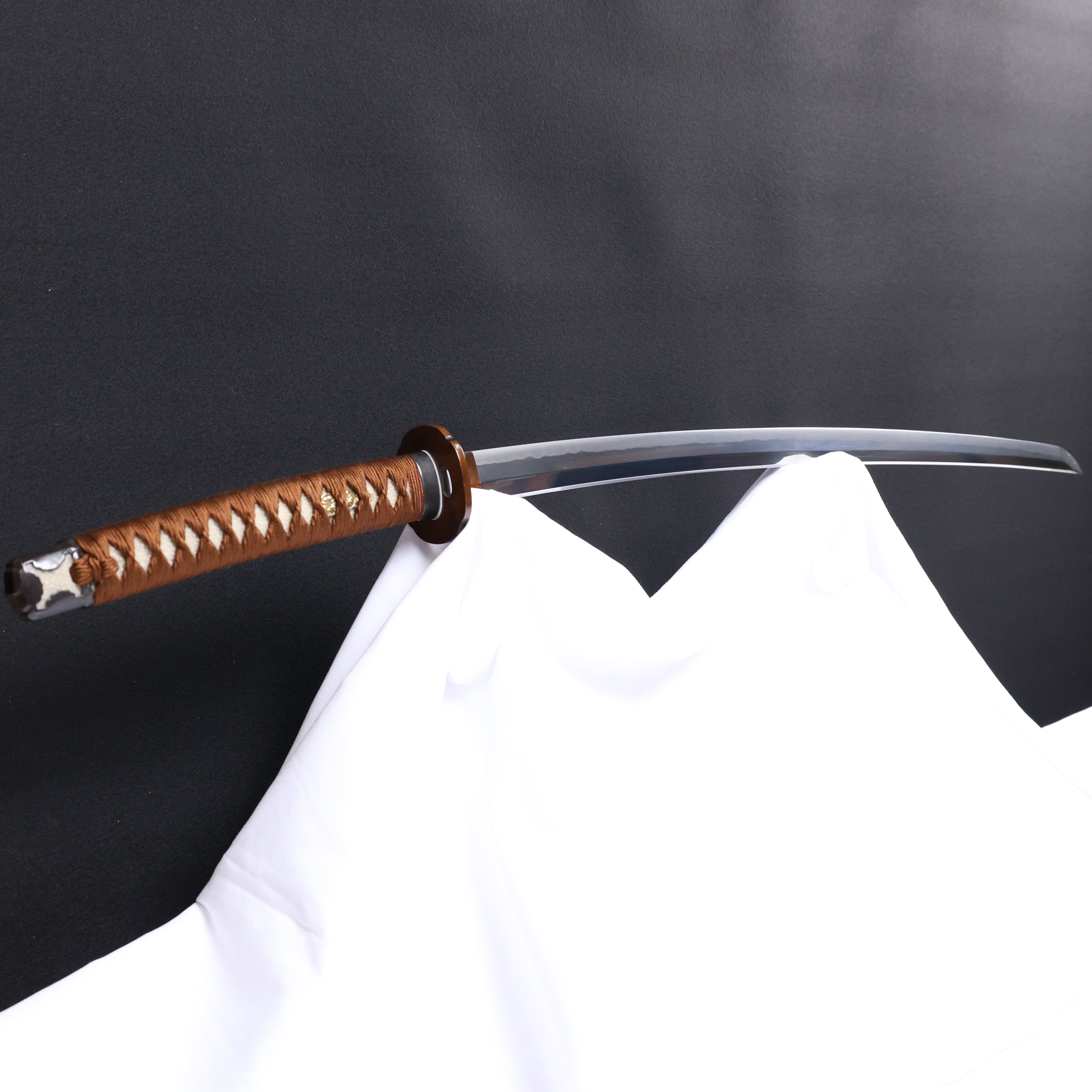 Katana Blazing Sun Oroshigane Kobuse Blade Jojaku Koshirae 炎陽 | TangGu Sword 2