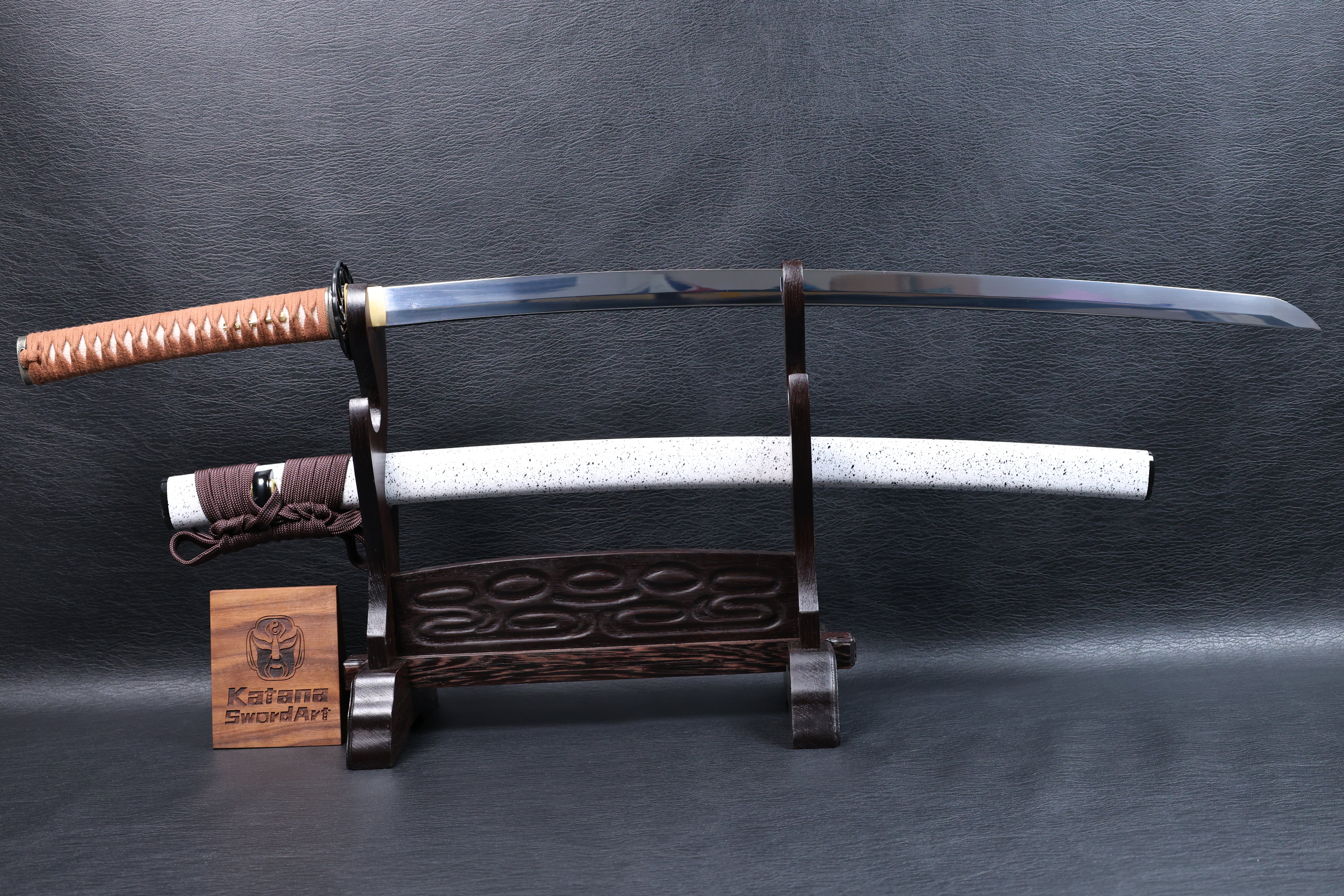 Katana Shōun 9260 Spring Steel Premium Mirror Polish with White Speckled Saya | KSA Jiang