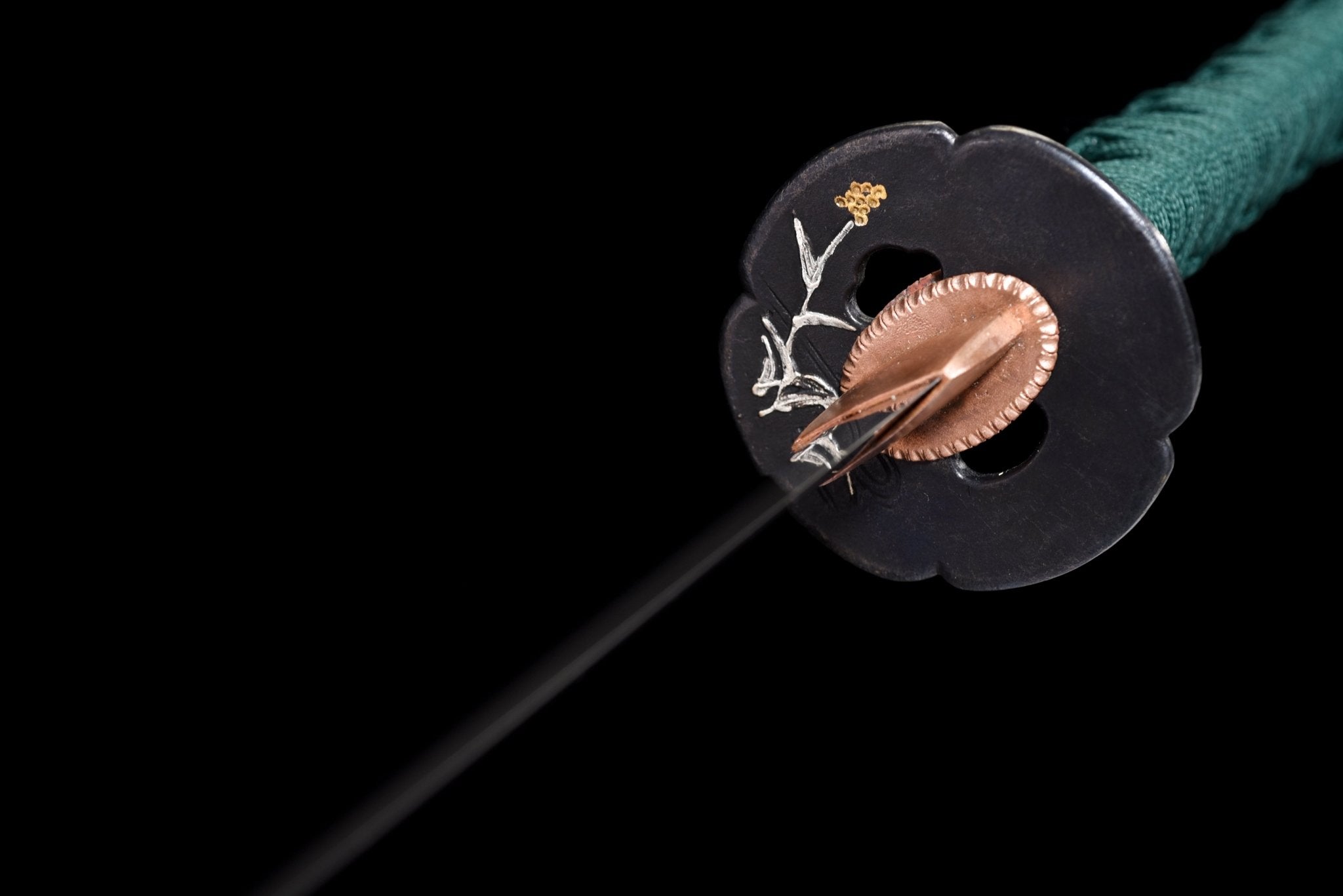 Collectable Katana Crane's Grace Sanmai Steel Clay Tempered Purple Saya 白鹤 | KatanaSwordArt Katana For Sale 2025