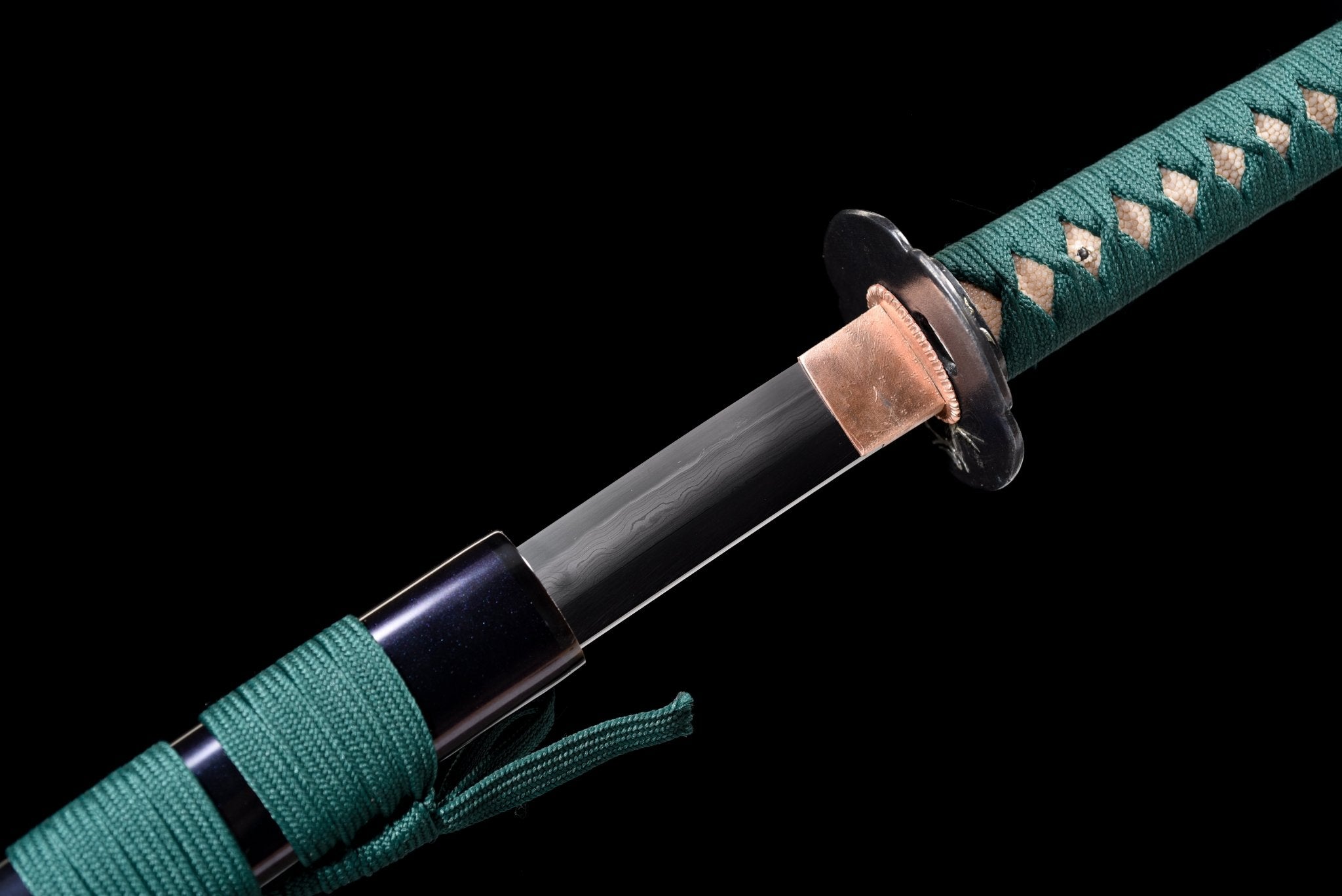 Collectable Katana Crane's Grace Sanmai Steel Clay Tempered Purple Saya 白鹤 | KatanaSwordArt Katana For Sale 2025