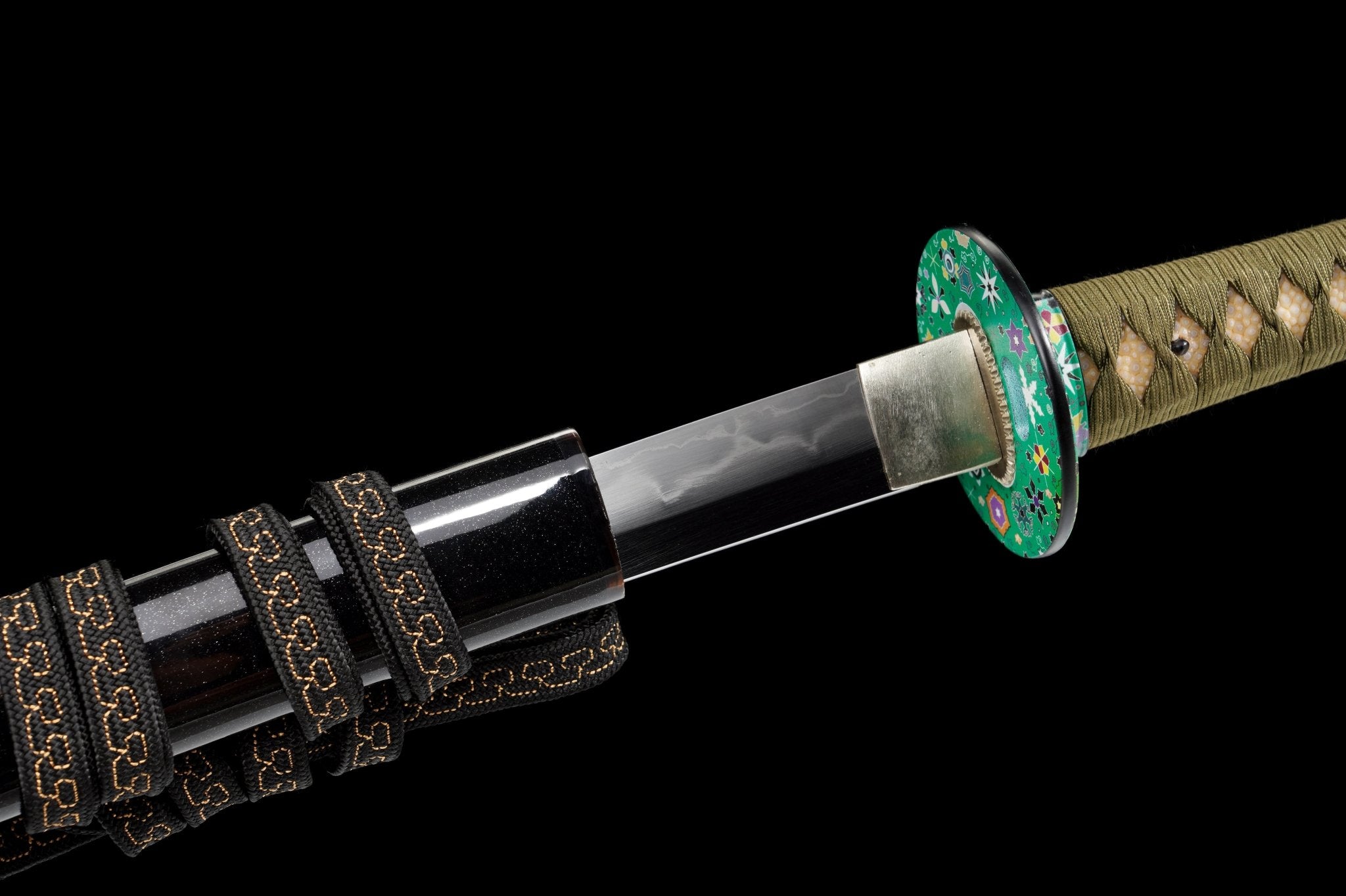 Collectable Katana Green Blossom Sanmai Blade Clay Tempered Black Lacquer Saya 緑華 | KatanaSwordArt Katana For Sale 2025